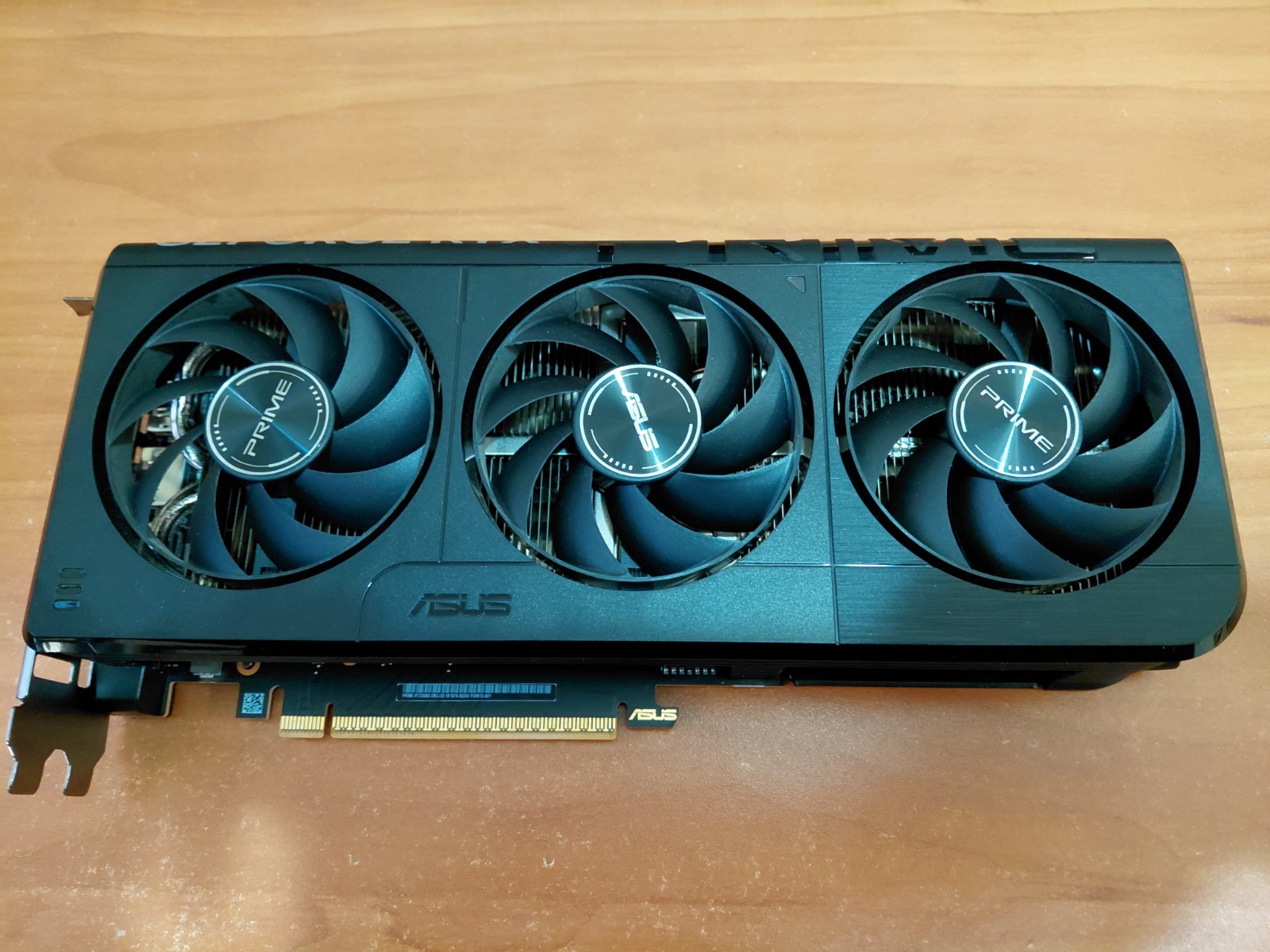 ASUS Nvidia RTX 5060 8GB GDDR7 Graphics Card GPU PC Used