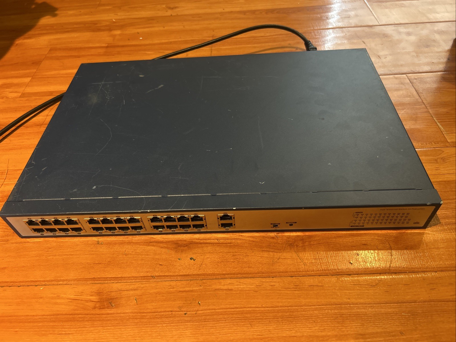 LTS POE-SW2402E 24 PORT 10/100Mbps PoE SWITCH +2 GIGABIT UPLINK PORTS