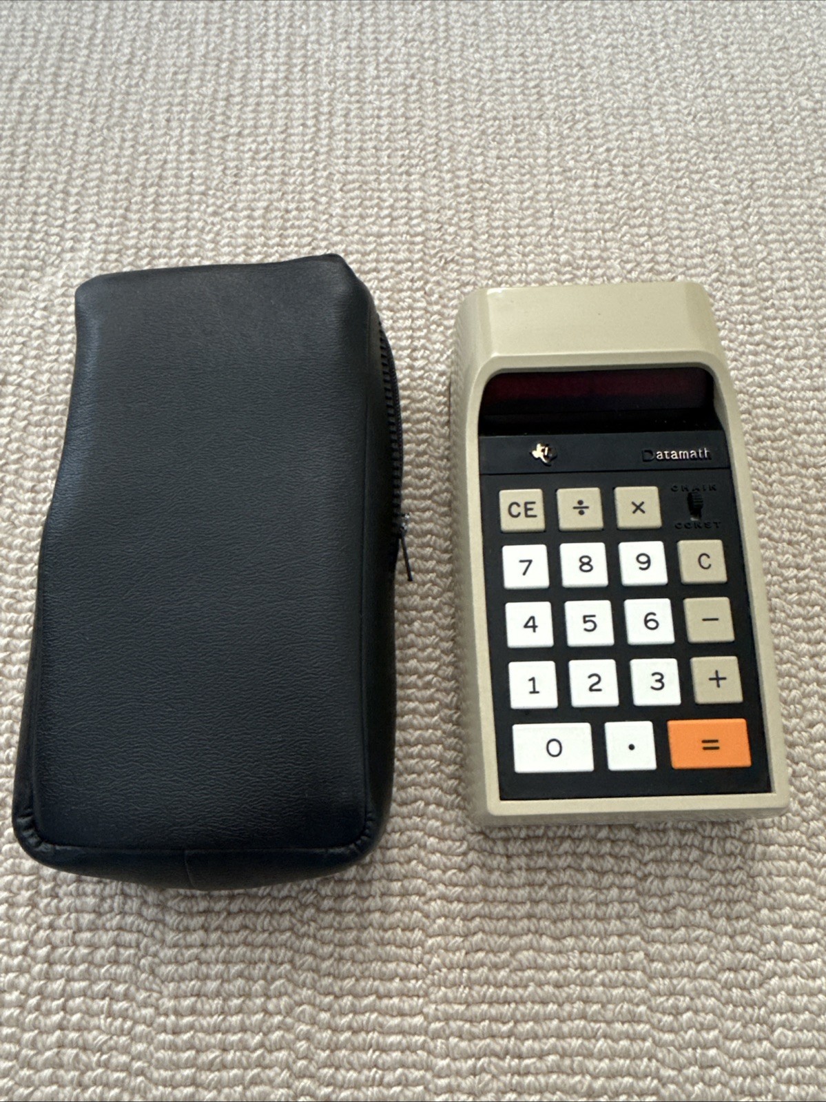 TEXAS INSTRUMENTS DATAMATH 1970s ELECTRONIC CALCULATOR Vintage