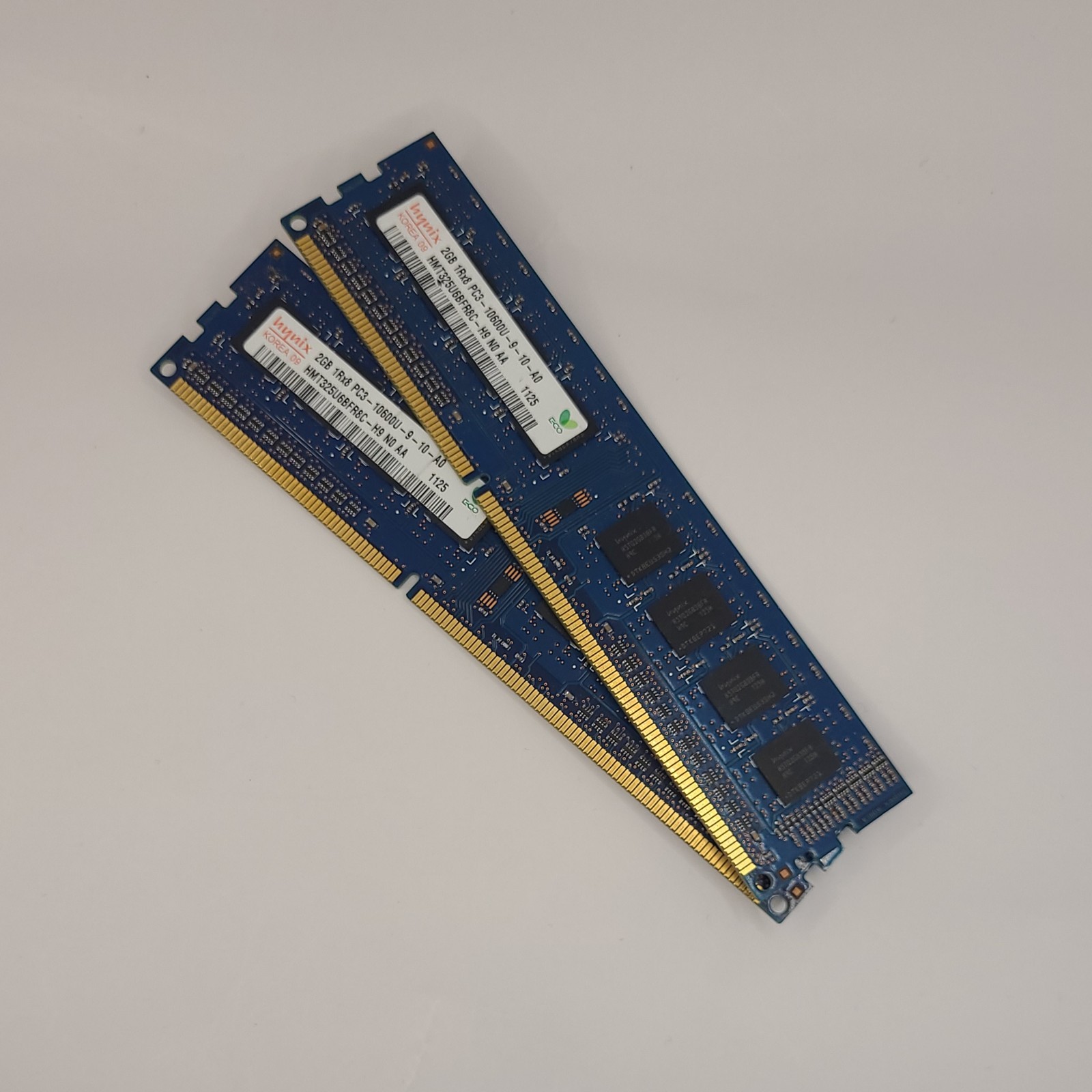 Hynix Memory 10600U 4GB (2x 2GB) Desktop PC RAM DDR3 1RX8 HMT325U6CFR8C-H9