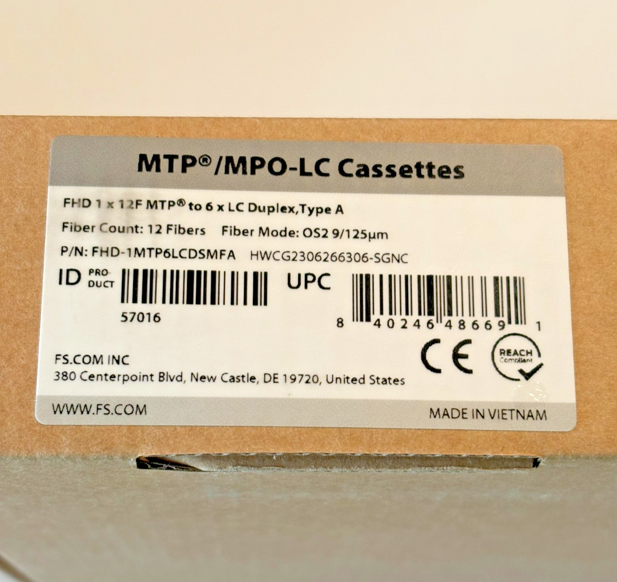 New FS FHD-1MTP6LCDSMFA MTP-12 Plug to 6 x LC Duplex (blue) Cassette OS2 Type A