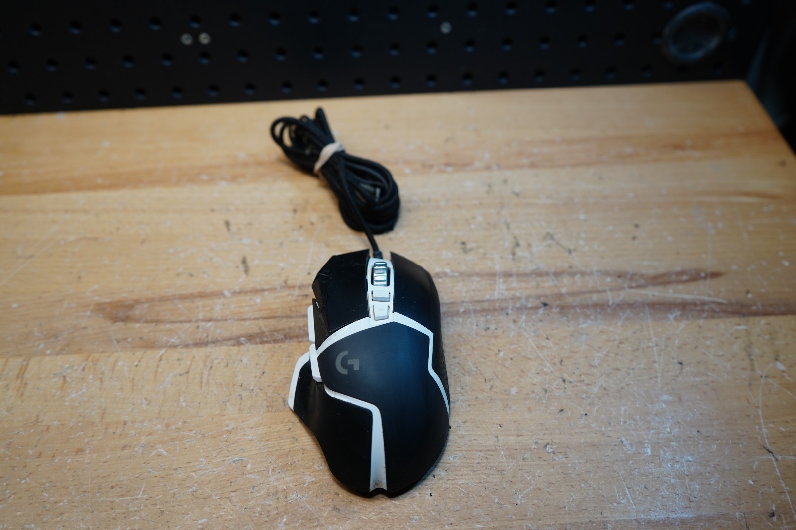 (B) Logitech G502 SE HERO Wired Optical Gaming Mouse RGB