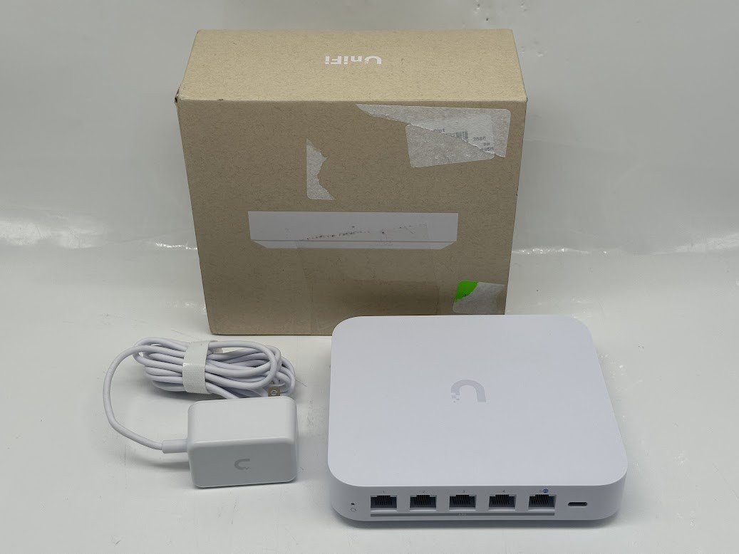UBIQUITI GATEWAY MAX (UXG-MAX)