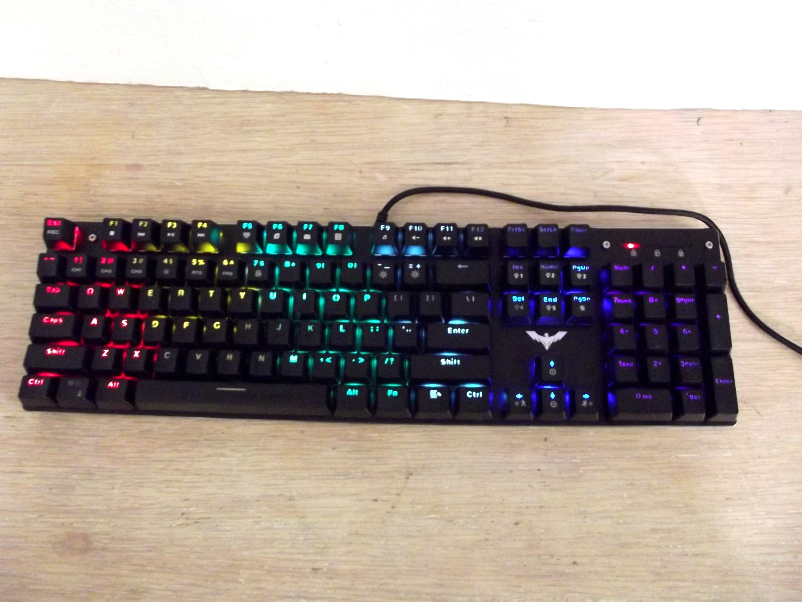 Havit Mechanical Blue Switches Gaming Backlit Keyboard HV-KB393L TESTED WORKING