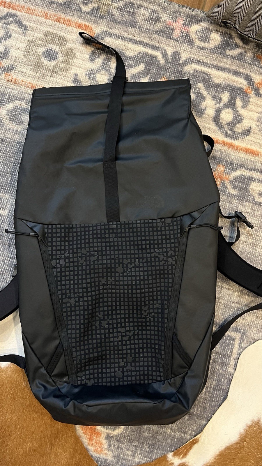 The North Face Peckham Backpack Rolltop 27 Liters Waterproof Weather Resistor