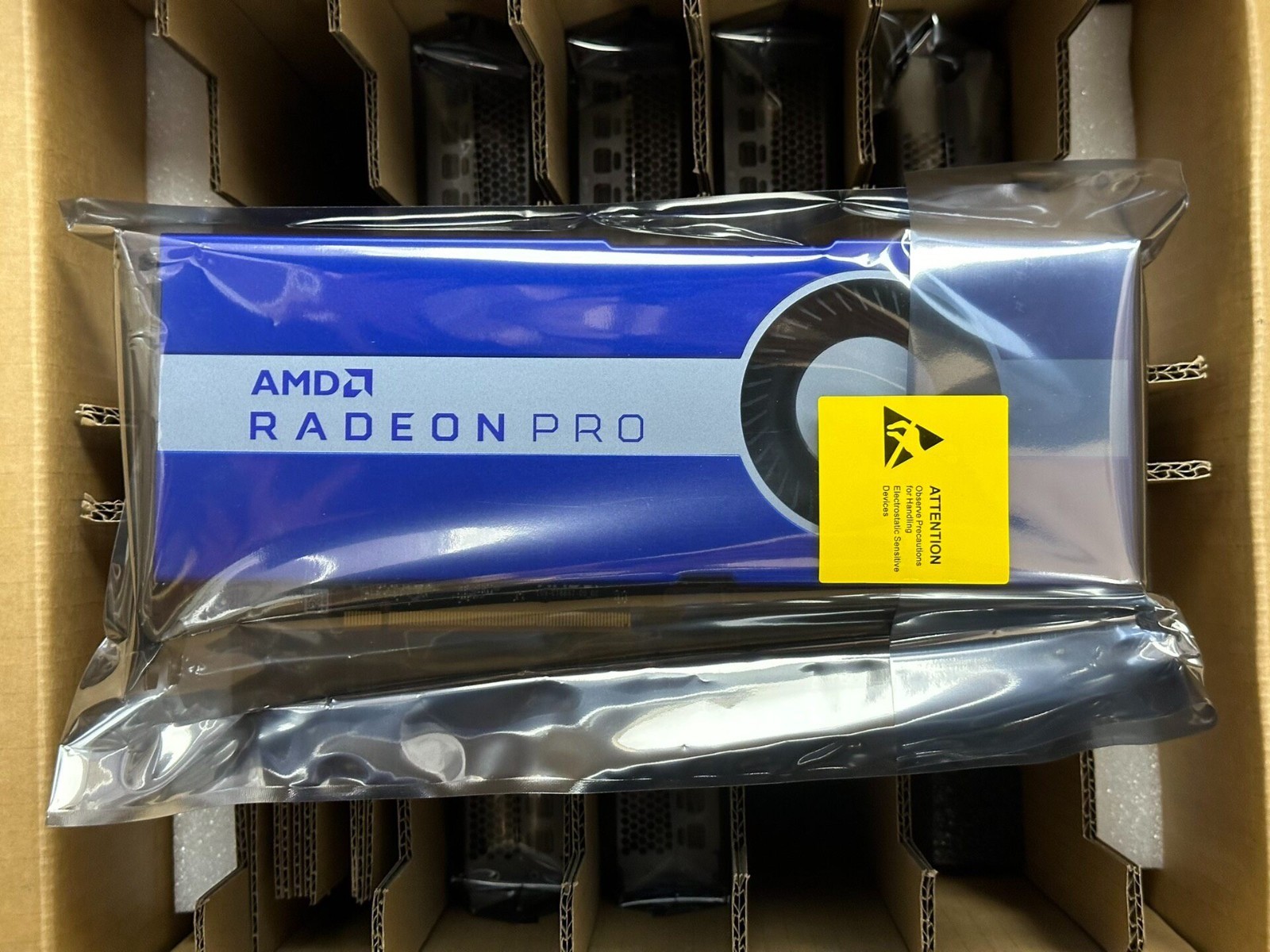 NEW Genuine AMD Radeon Pro W5700 8GB GDDR6 PCIe 4.0 x16 Workstation GPU