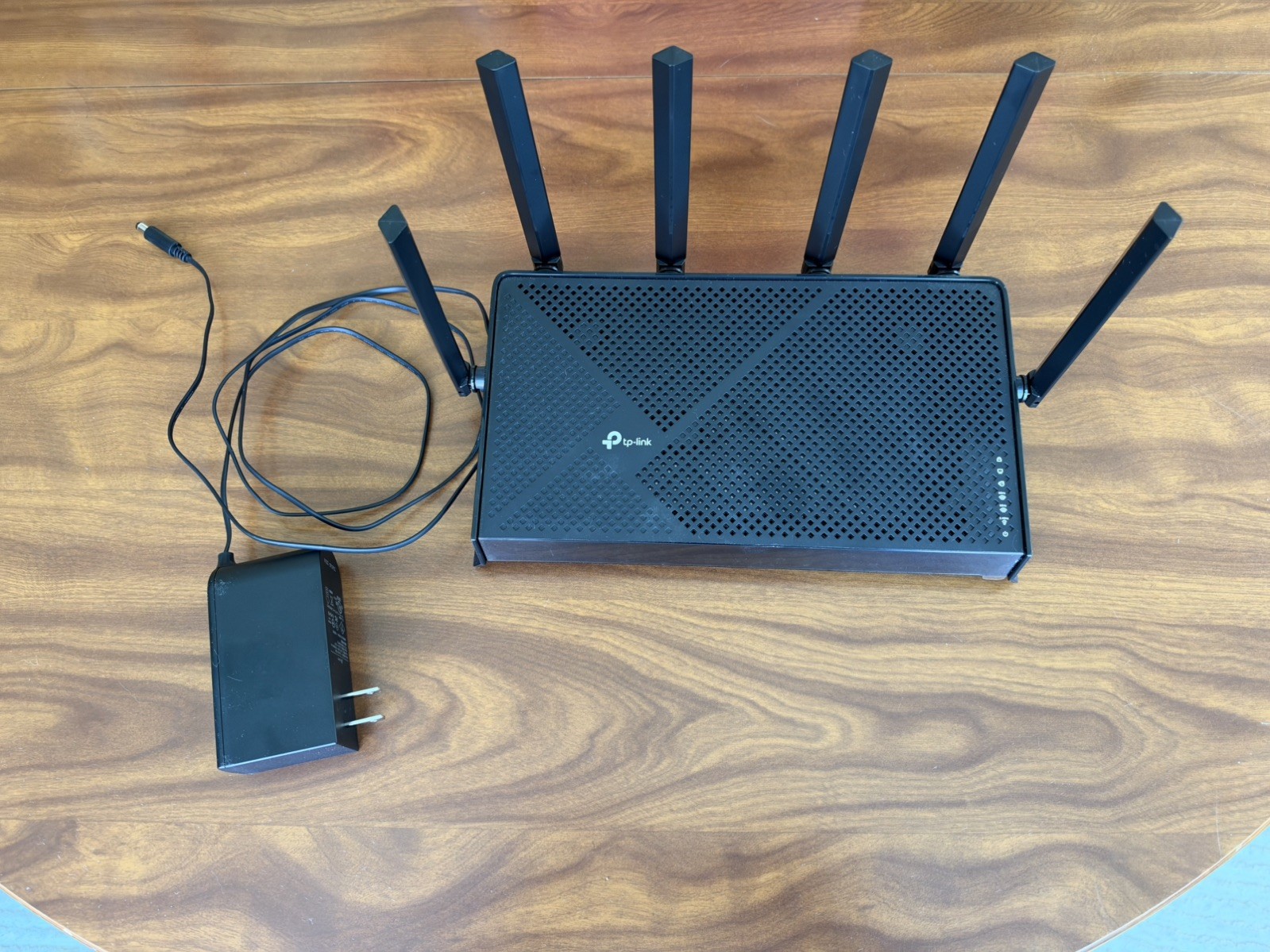 TP-Link Tri-Band BE9700 WiFi 7 Router (Archer BE600) – 10G Port, 4 x 2.5G Port