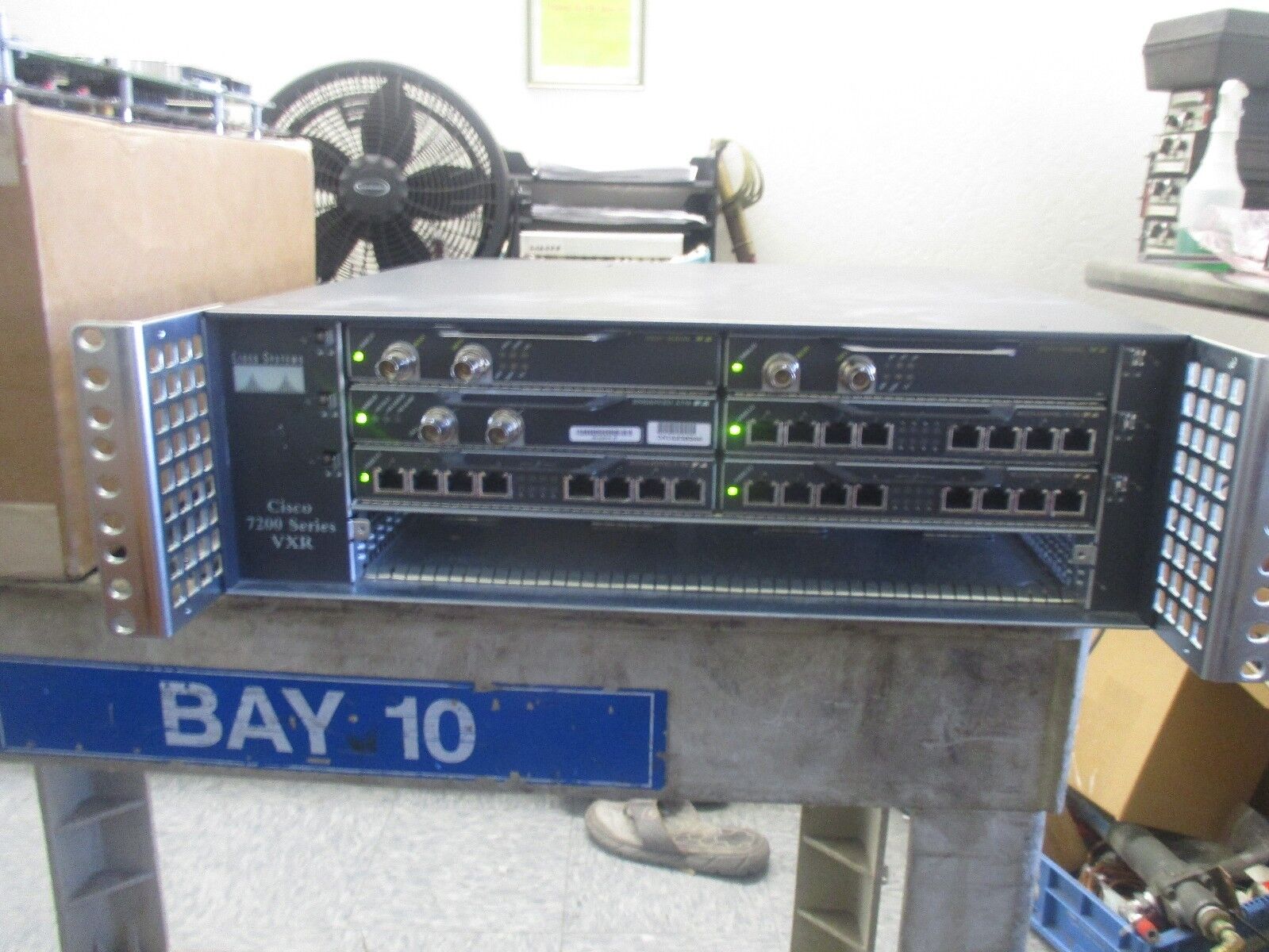 Cisco: 7200 Series VXR with the Following Installed Modules 