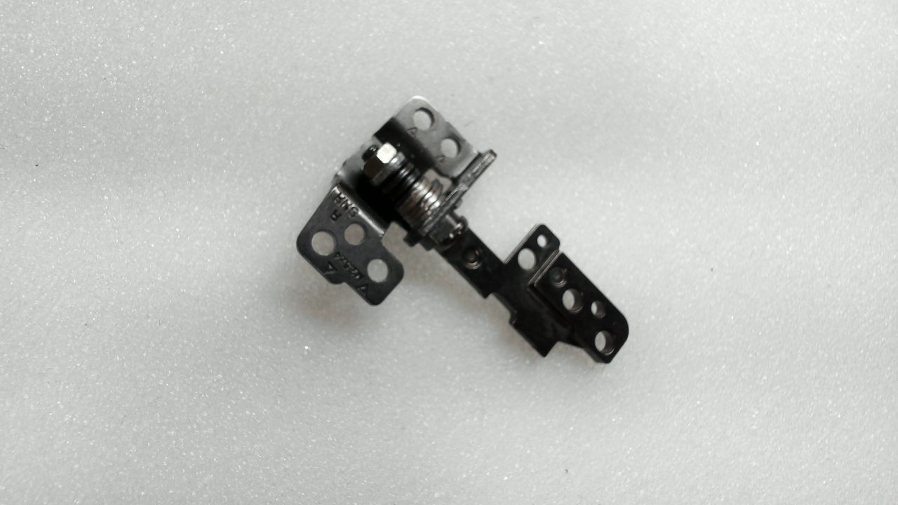 Dell Alienware m15 R3 Right Hinge