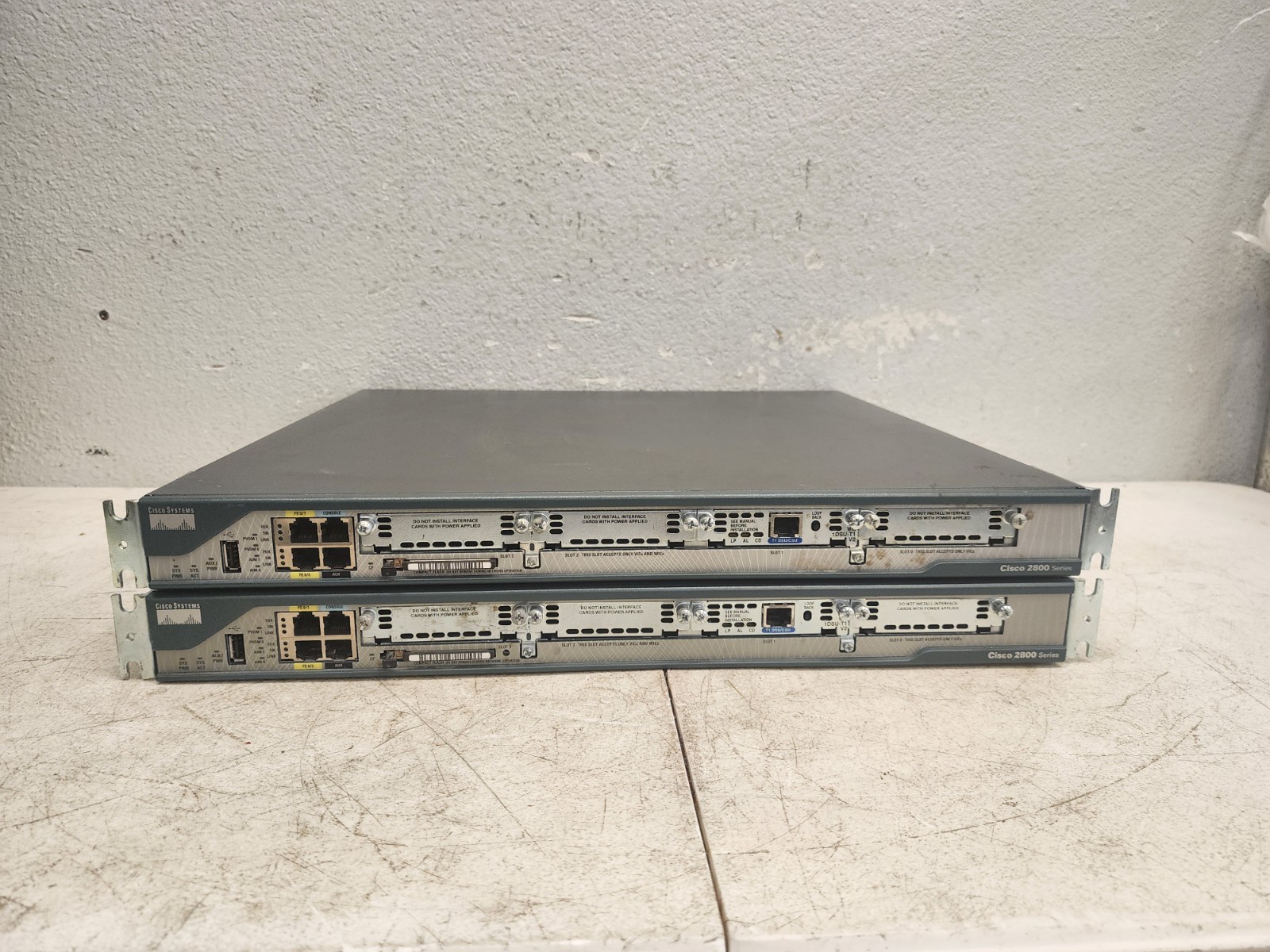 Cisco 2800 Series Integrated Systems Router CISCO2801 V04