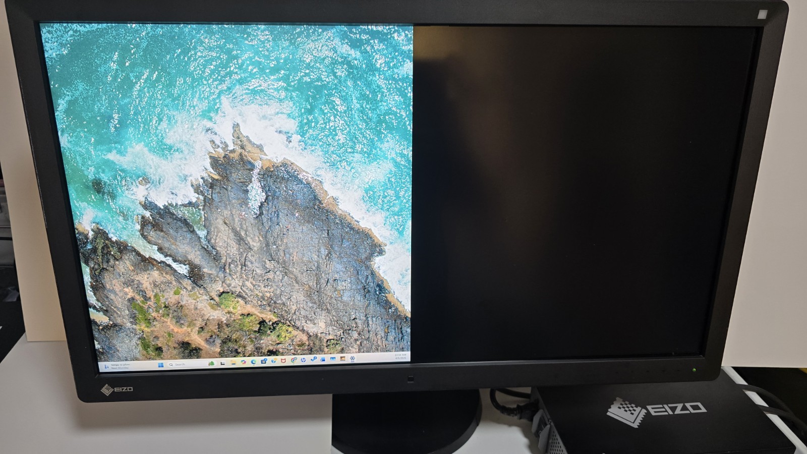 EIZO RadiForce RX850 Hi-Res 8 MP 31.3" LCD Monitor 0FTD1958 W/ Power Supply
