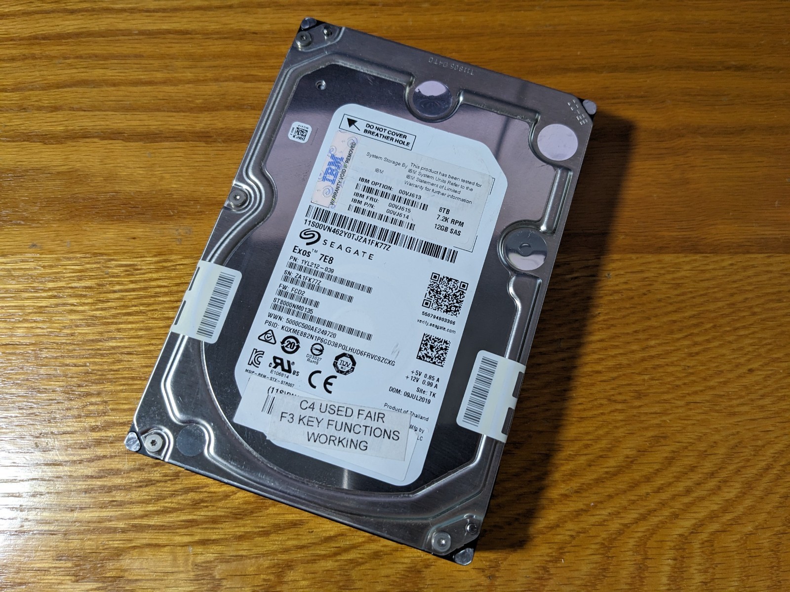Seagate 8TB Exos 7E8 7.2K SAS 3.5" Hard Drive HDD ST8000NM0135 - 0% Health