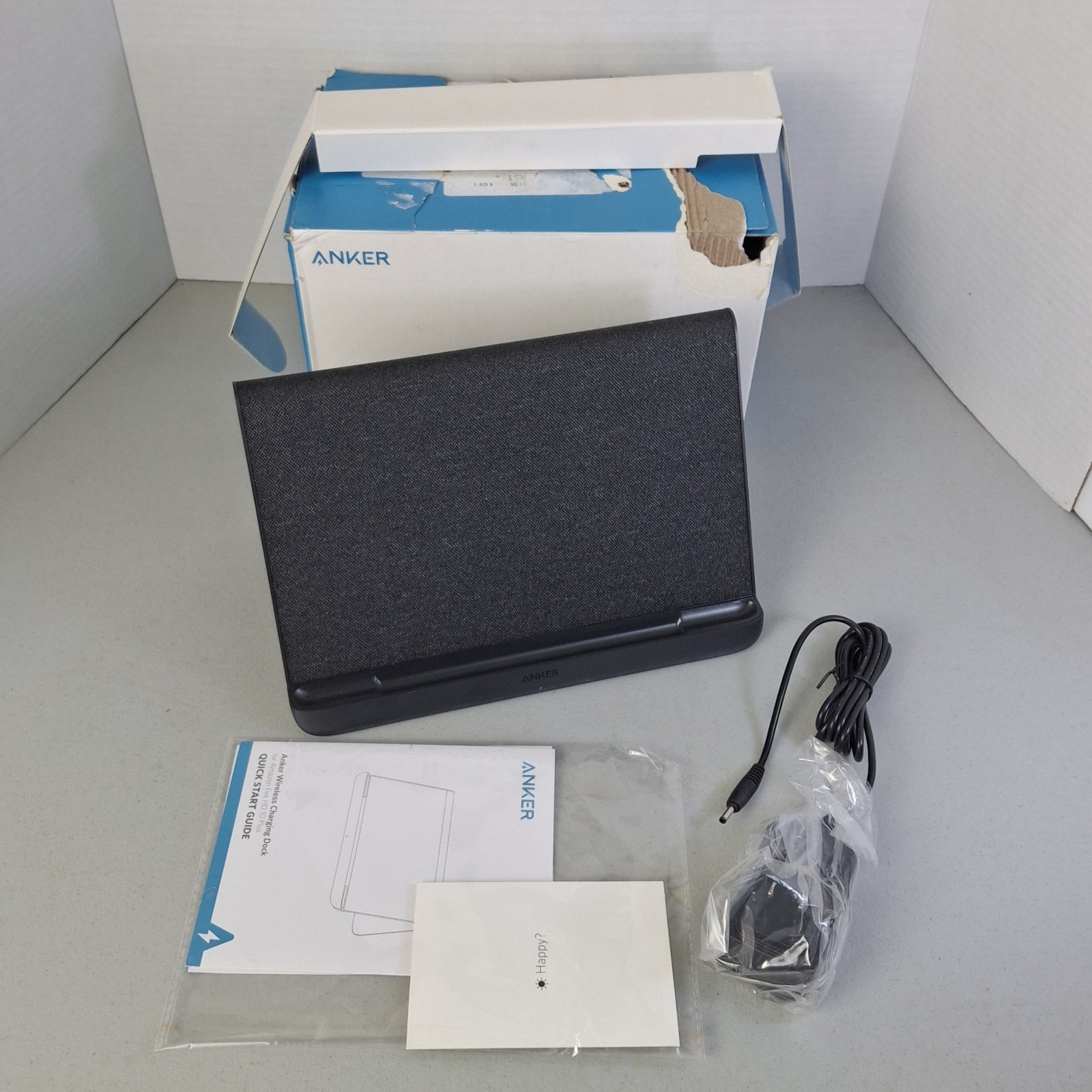 NEW Anker Wireless Charging Dock for Amazon Fire HD 10 Plus Y1810 box damage