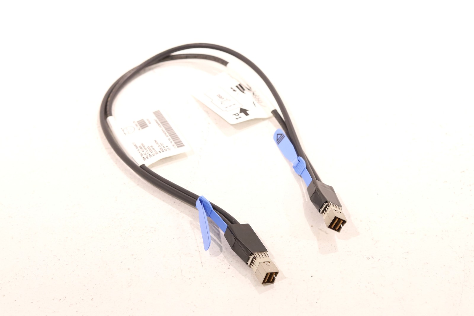 IBM 0.6M Data 12Gb/s Mini-SAS HD To Mini-SAS HD Cable FRU P/N: 00AR272 Tested