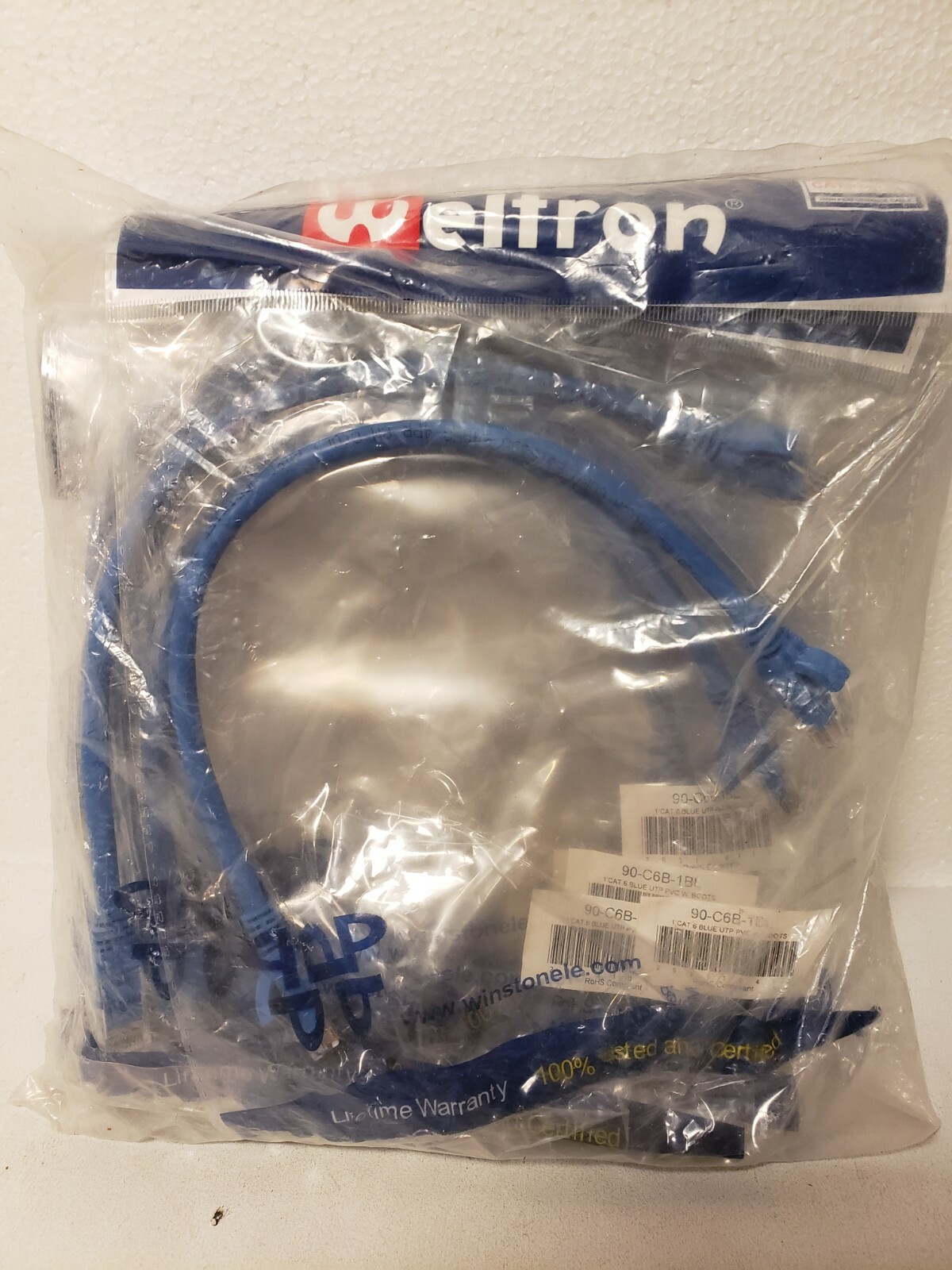 Weltron Cat 6  Blue Ethernet cable W/Boot  1' 1 ft. Model#: 90-C6B-1BL Lot of 10