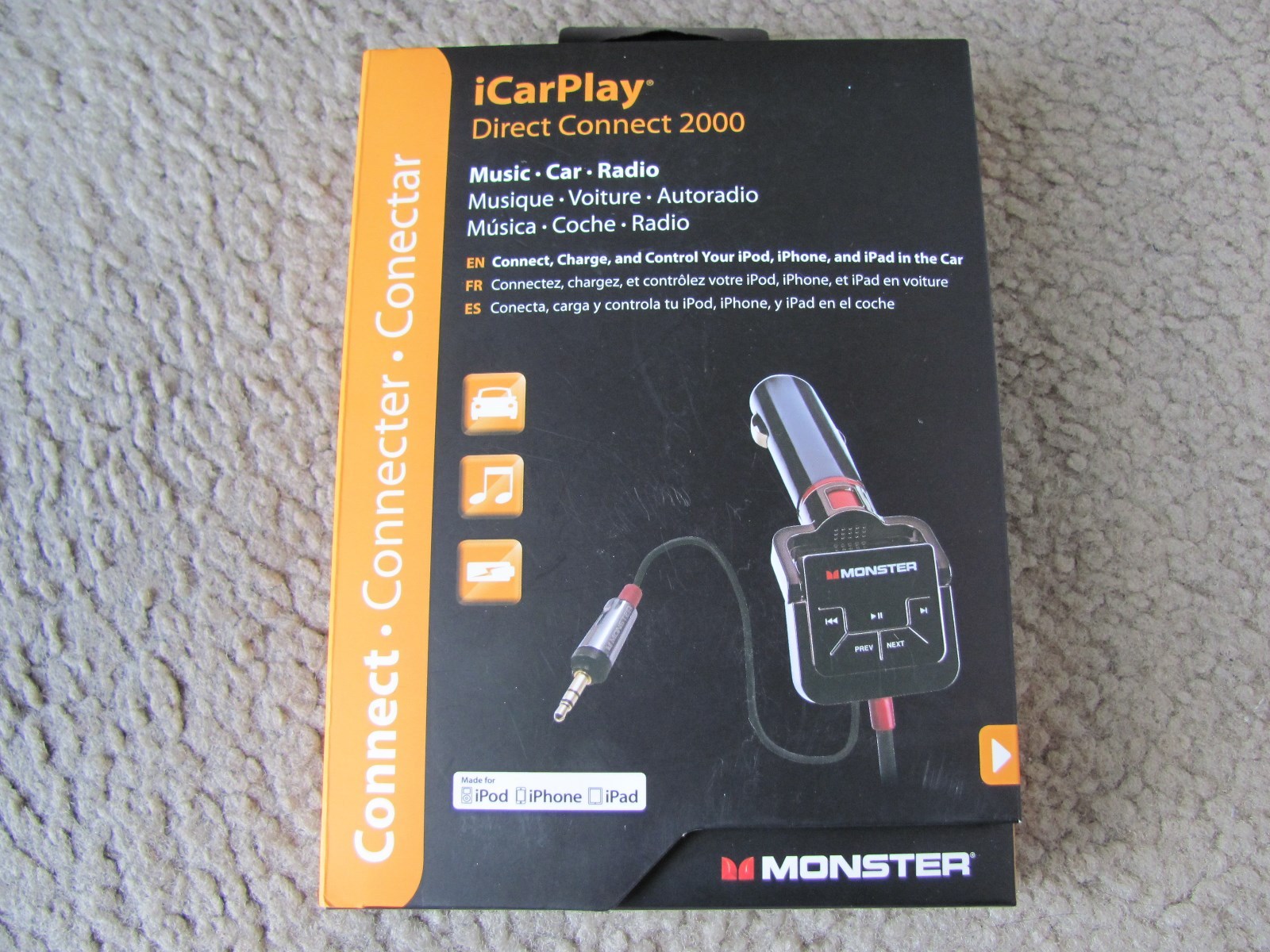 Monster iCarPlay Direct Connect 2000, Charge & Control Your iPod, iPhone, iPad