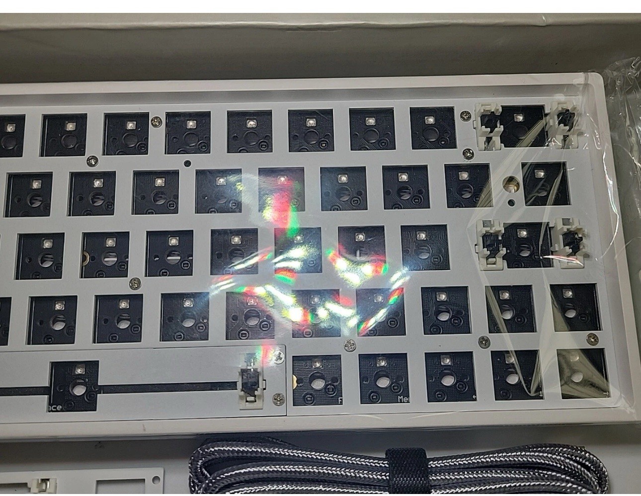 Skyloong GK64X HOT SWAPPABLE PCB CUSTOM MECHANICAL KEYBOARD RGB