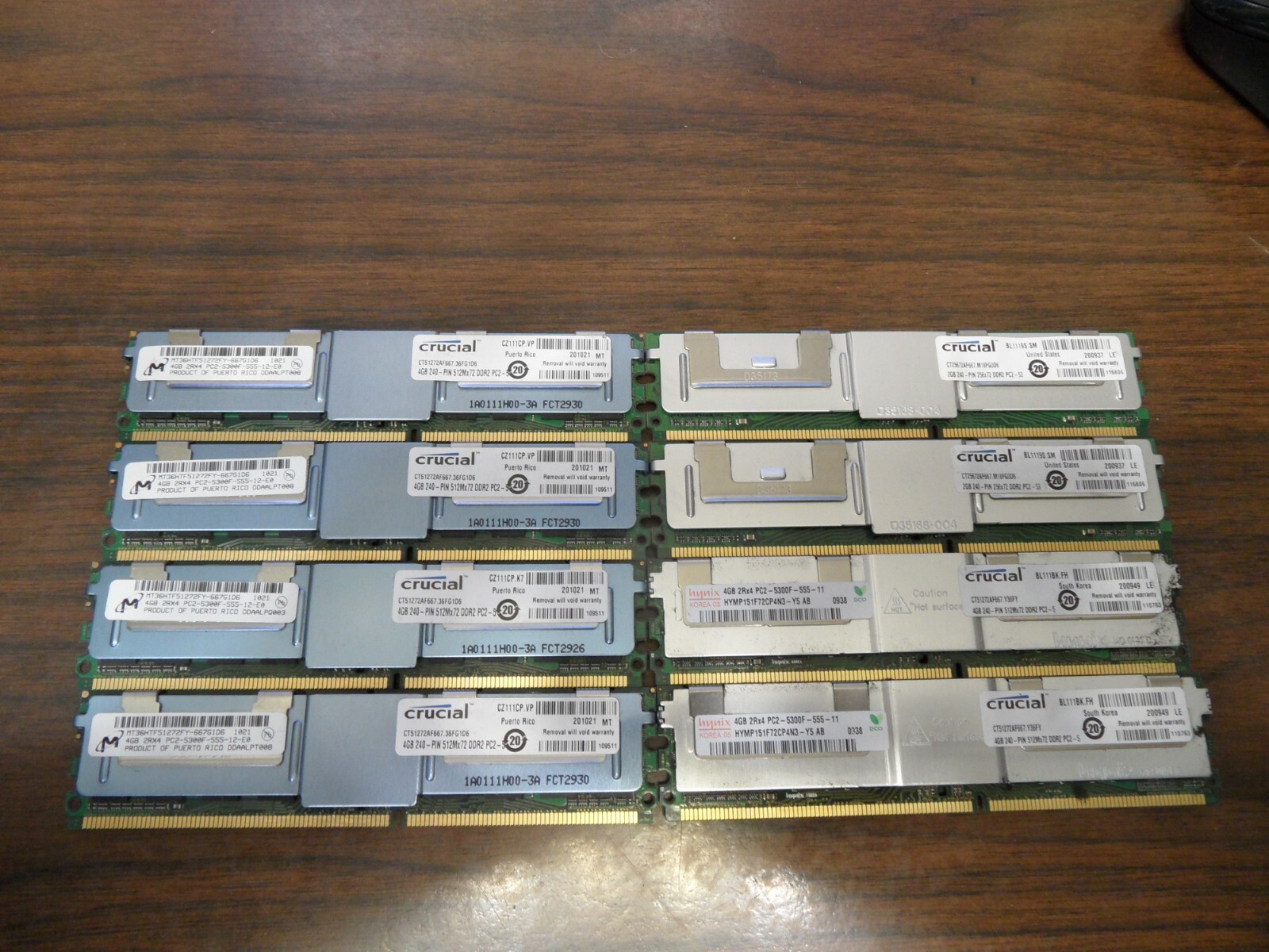 24 GB Memory Kit Crucial CT51272AF667.36FG1D6 Plus 2X 2GB See Pictures