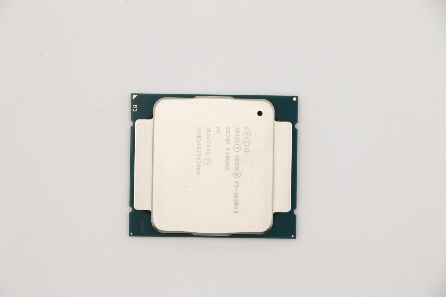 Genuine 00FC844 Processor Intel Xeon E5-1620 v3 P900, P500, P700, P510, P710 