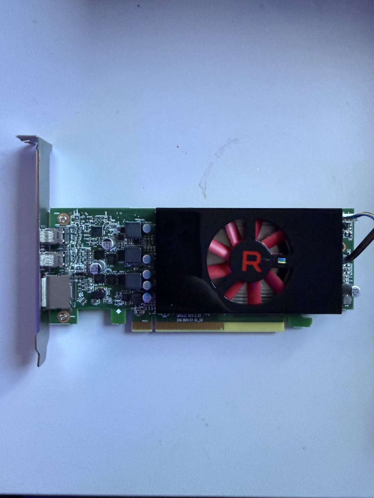Dell AMD Radeon RX 640 4GB GDDR5 PCIe Graphic Card P/N:0Y77T6