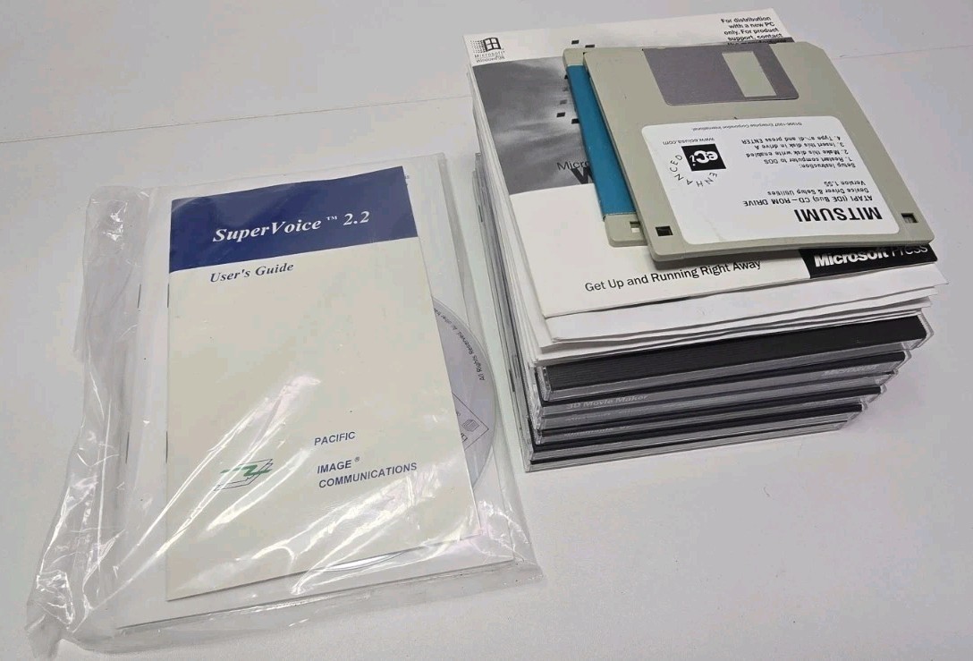 Vintage Microsoft Software Lot Windows 98 95 Works Encarta Cinemania Golf CD PC