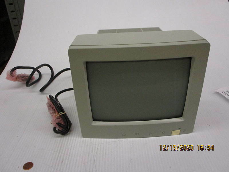 Open Box, IBM,10J0584, 9" White Display