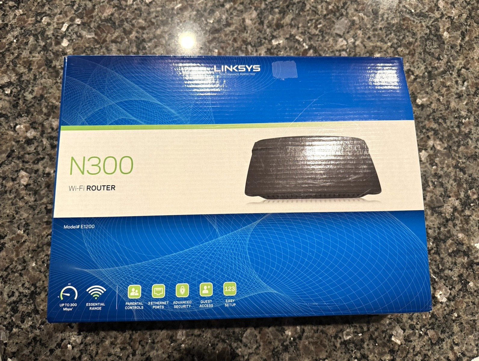 Linksys E1200 N300 Wireless-N Wi-Fi Router 4-Port 10/100 Black Guest Access