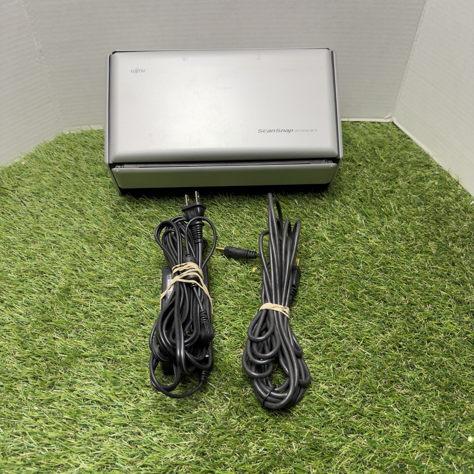 Fujitsu Scan Snap S1500 Scanner w/ Adapter & Usb Cable