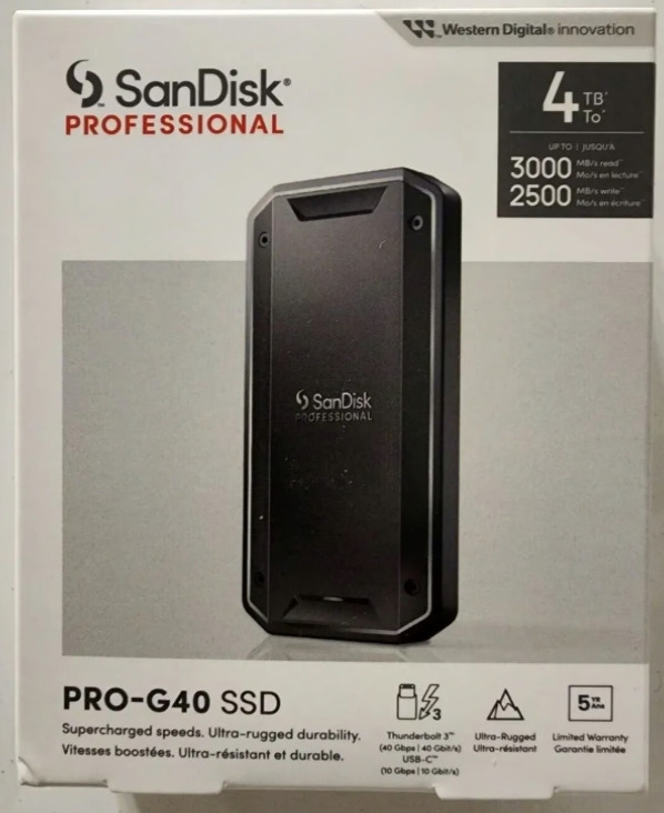 Sandik Professional PRO G40 SSD (4TB) External Thunderbolt 3 - BLACK