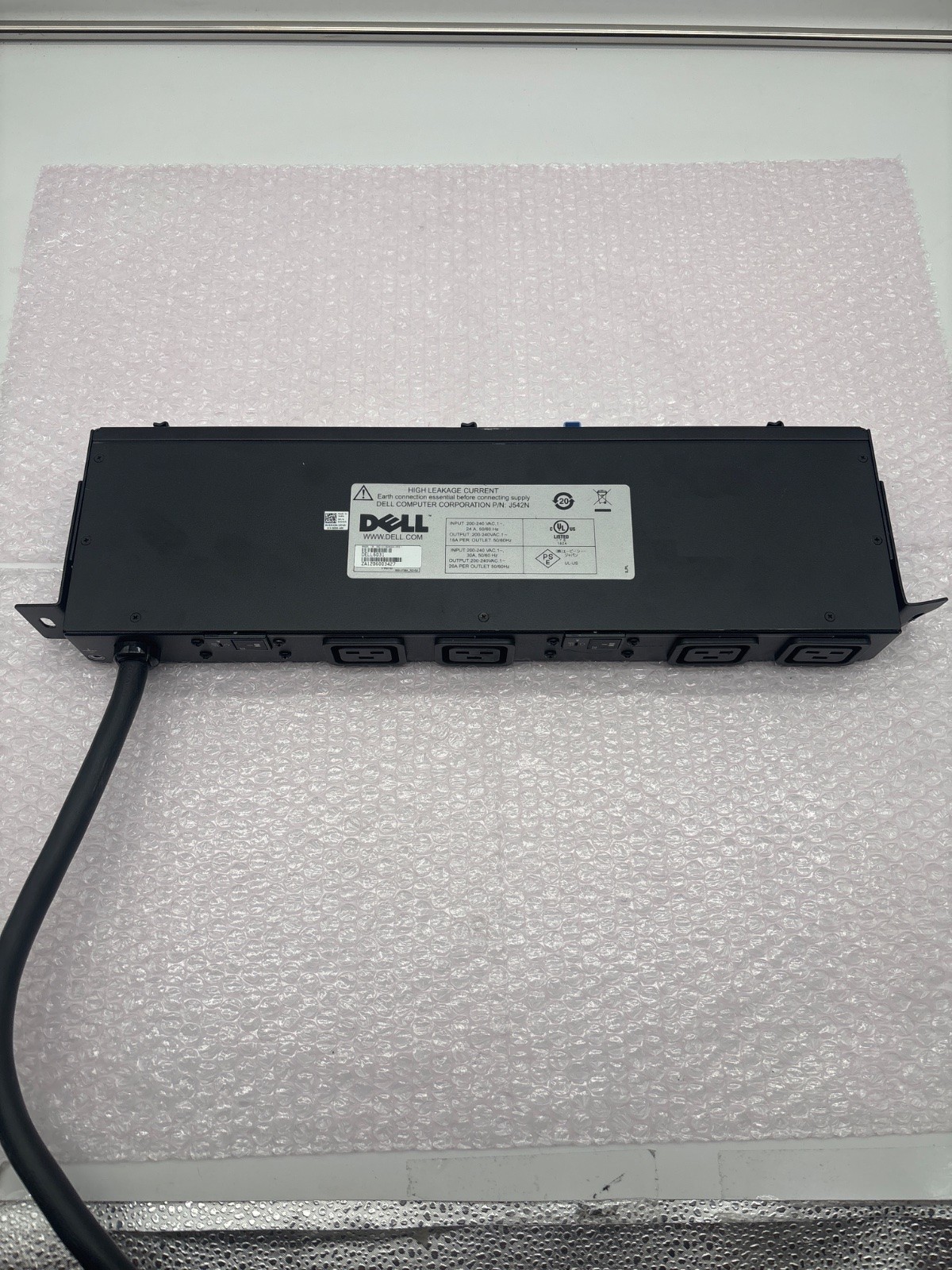 Dell J542N Rack PDU Power Distribution Unit AP6031 200-240V 24A 4x C13 1U