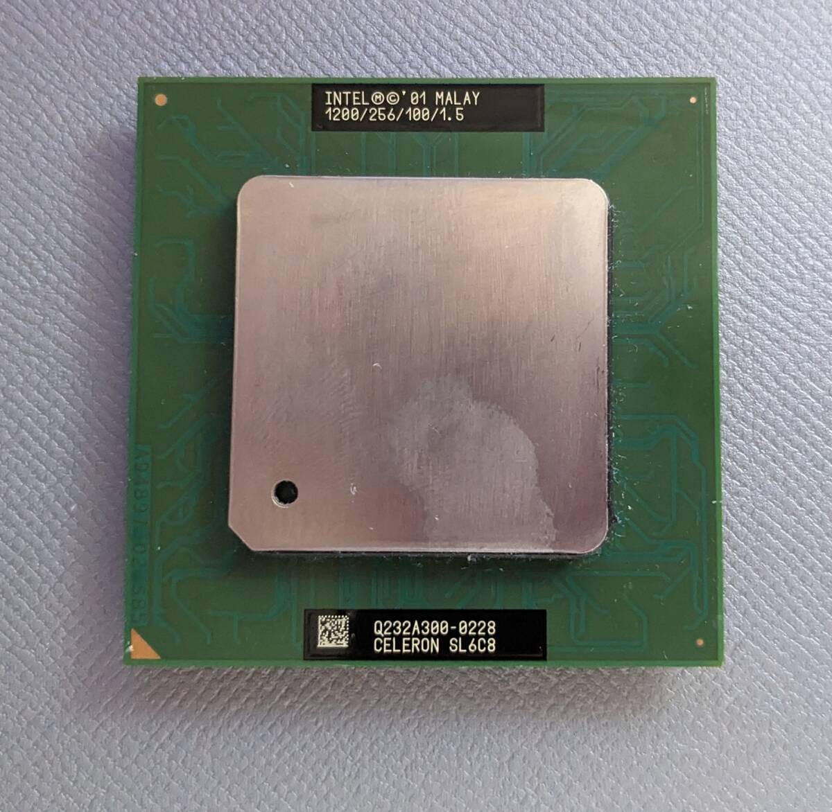 CPU Intel Celeron 1.0 GHz (sSpec: SL6CB) : Socket 370 (PPGA370)