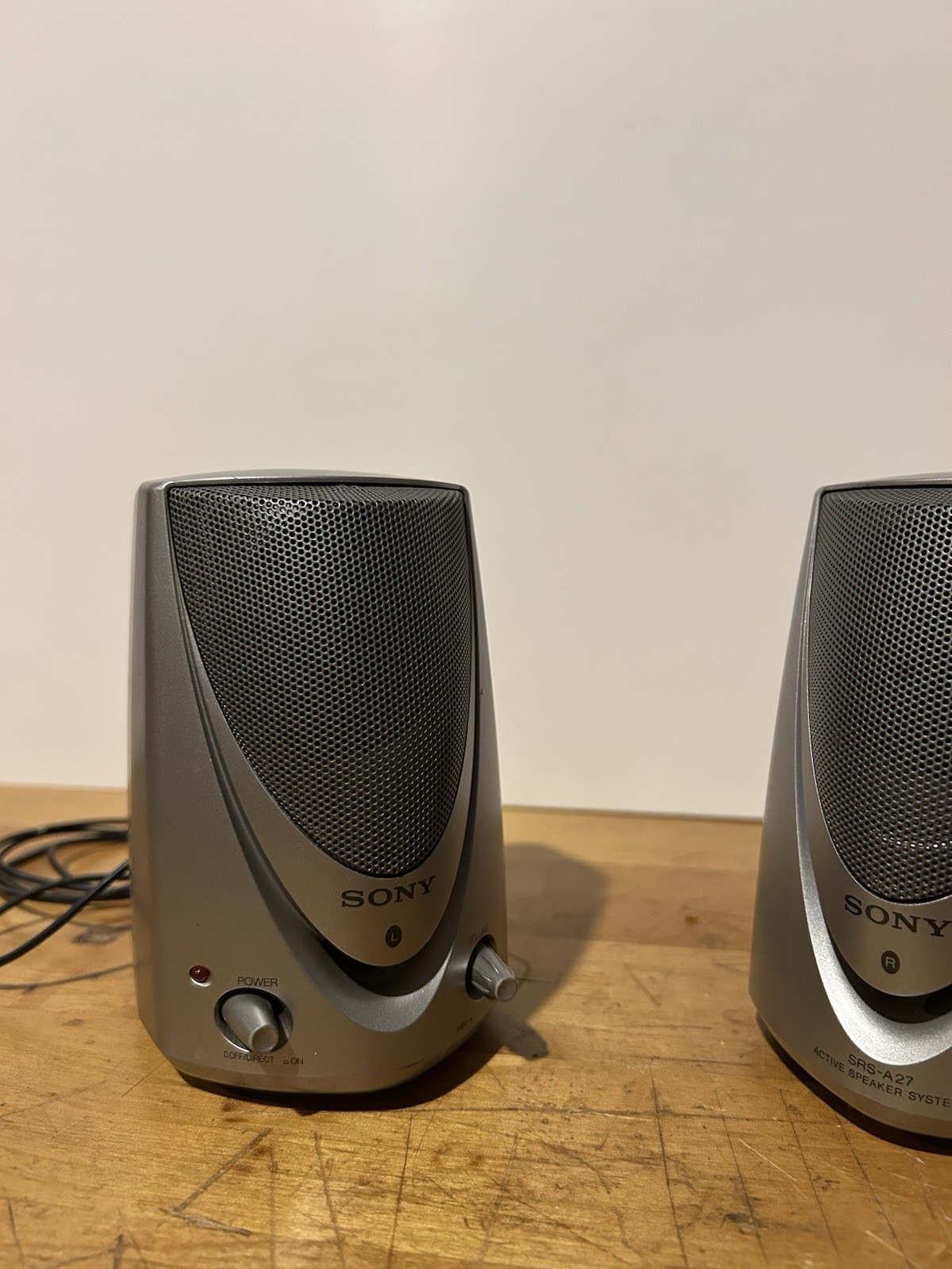 Sony SRS-A27 2.0 Channel Wired Portable Speaker System Silver Volume Control