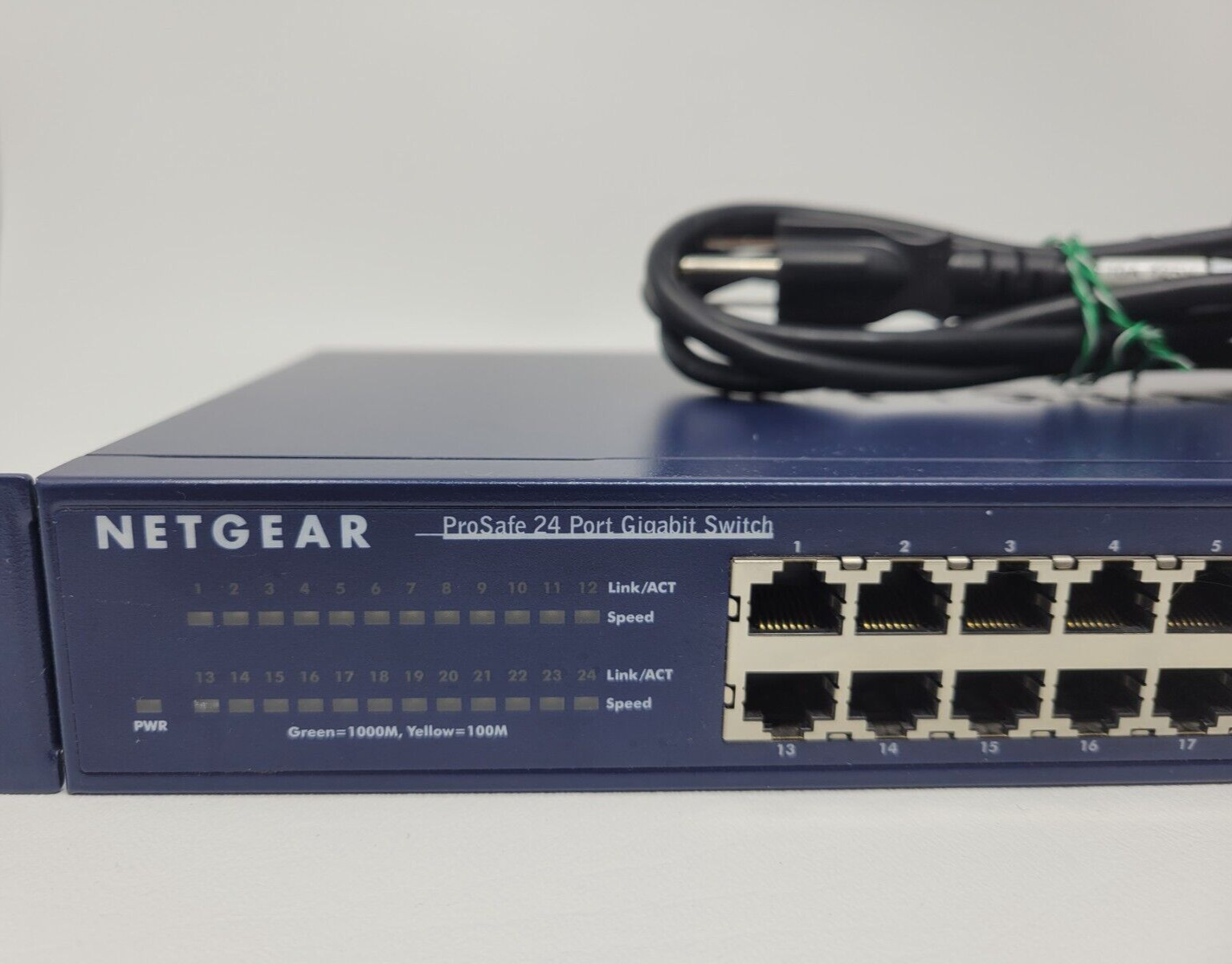 Netgear ProSafe JGS524 v1 24 Port Gigabit Unmanaged Switch w/power