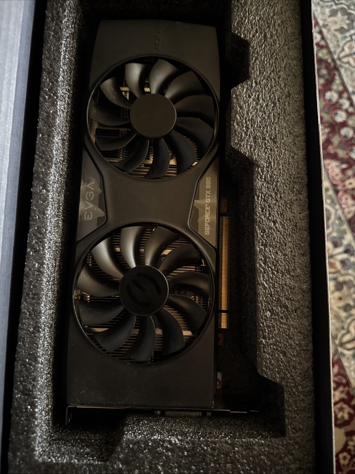 EVGA GeForce GTX 980 4GB GDDR5 PCI Express Video Card (04G-P4-2983-KR)