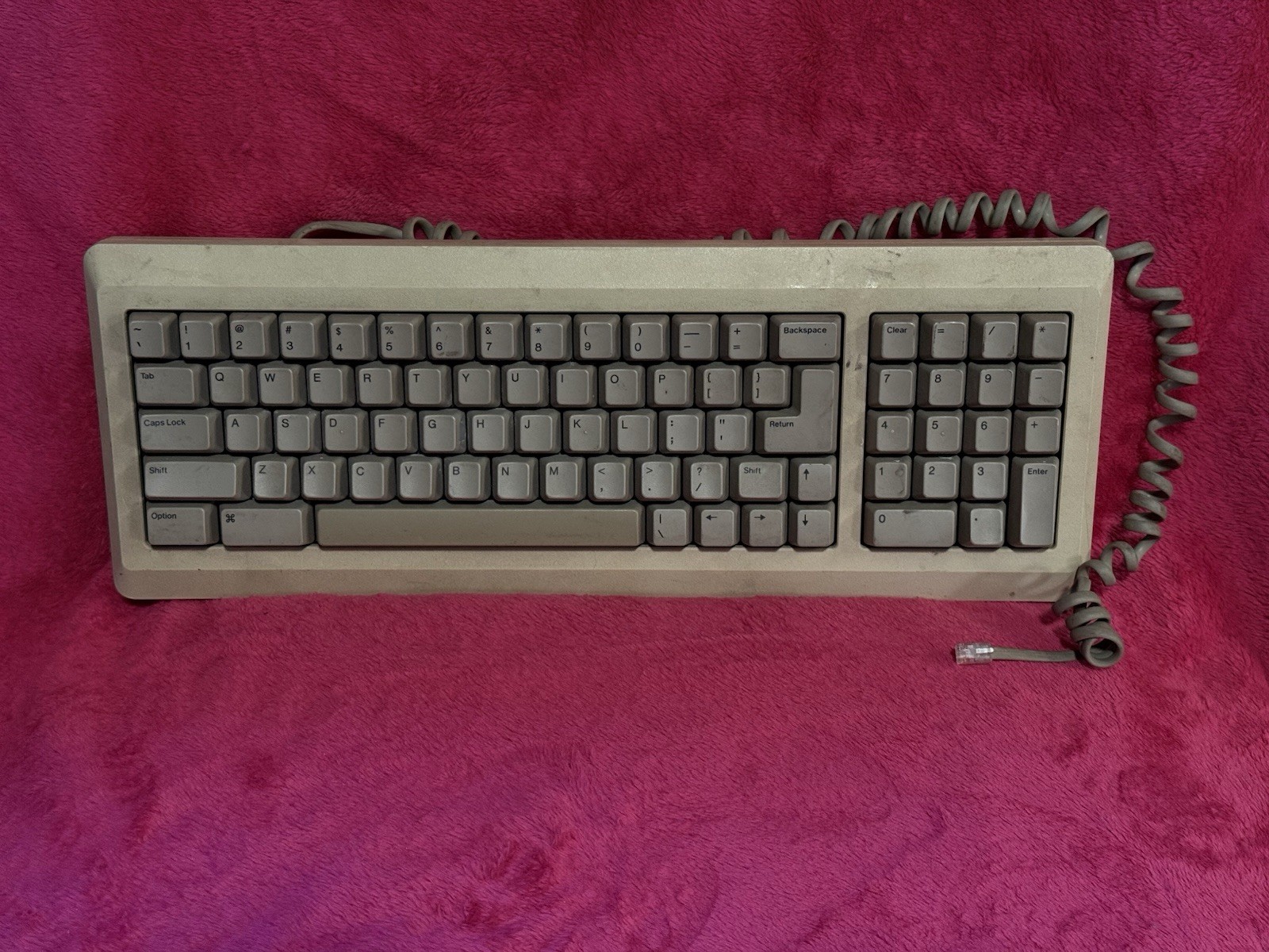 Retro Vintage Apple M0110A Compact Wired Mechanical keyboard for Macintosh Plus