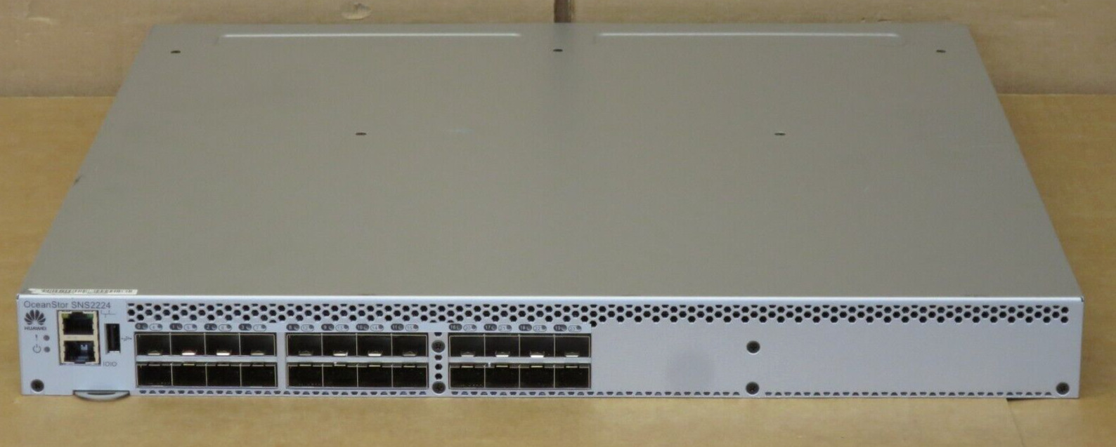 Huawei SNS2224 16Gb/s 24-Port (24-Active) SFP+ FC SAN Switch BR-6505-12-16G-0R