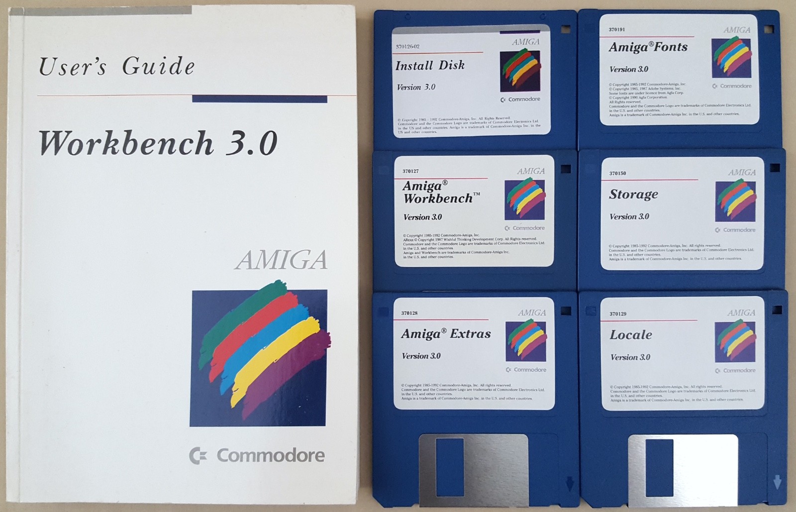 Amiga OS Operating System v3.0 Install Disks Workbench User's Guide Amiga 4000