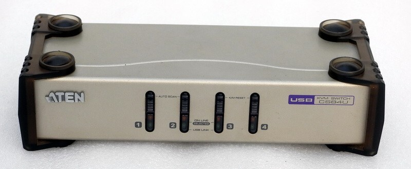 ATEN INTERNATIONAL MODEL: CS84U 4-PORT PS2 EXTERNAL KVM / AUDIO / USB SWITCH