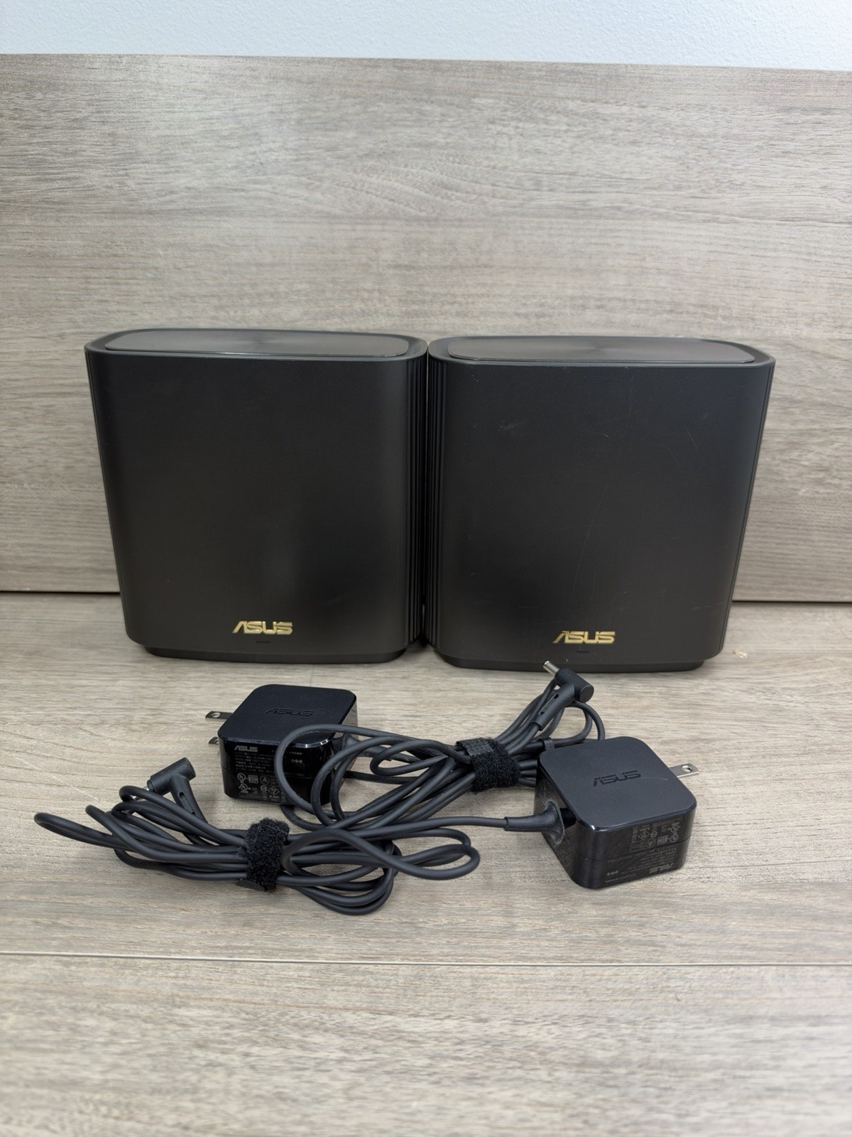 ASUS ZenWiFi AX6600 Tri-Band Mesh WiFi 6 System (XT8 2PK) – Black