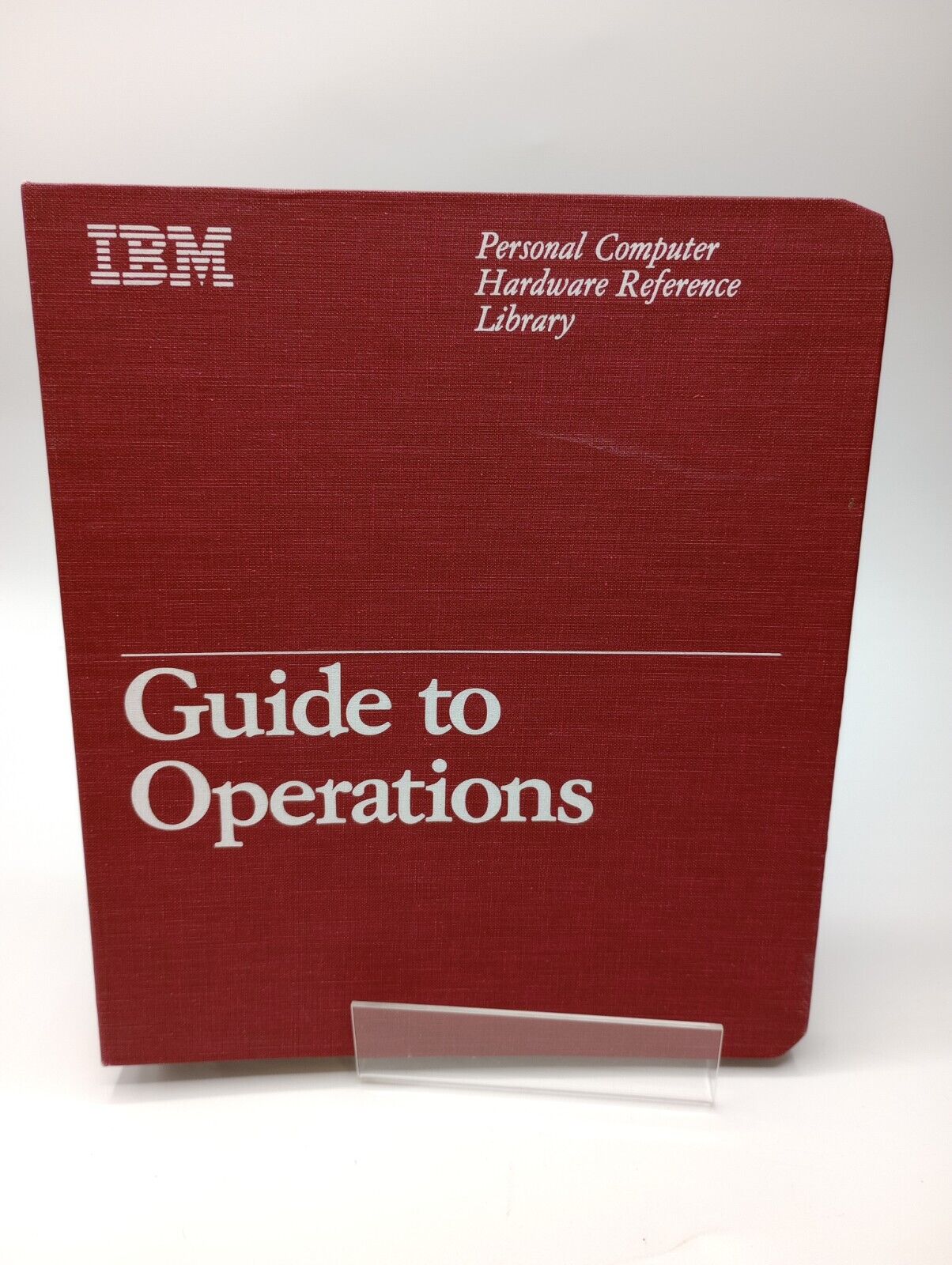 IBM Guide to Operations PC Hardware Reference Library 6137861 - v. 2.20 & 2.05