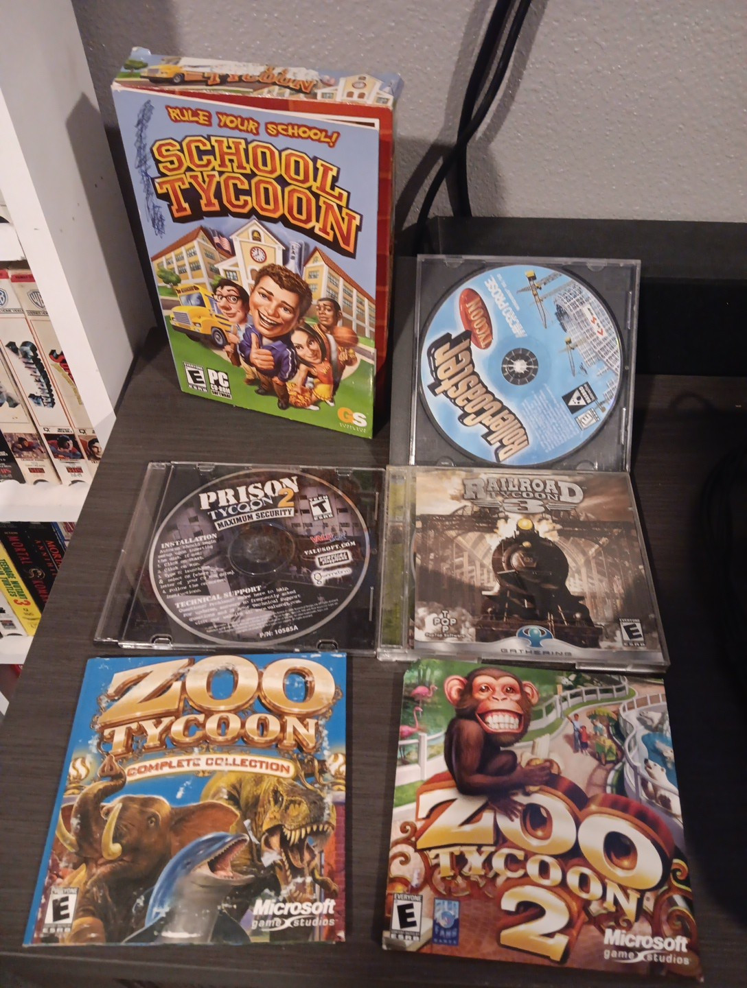 Tycoon Cd Game Lot Zoo Tycoon, Railroad, Prison, School, Rollercoaster