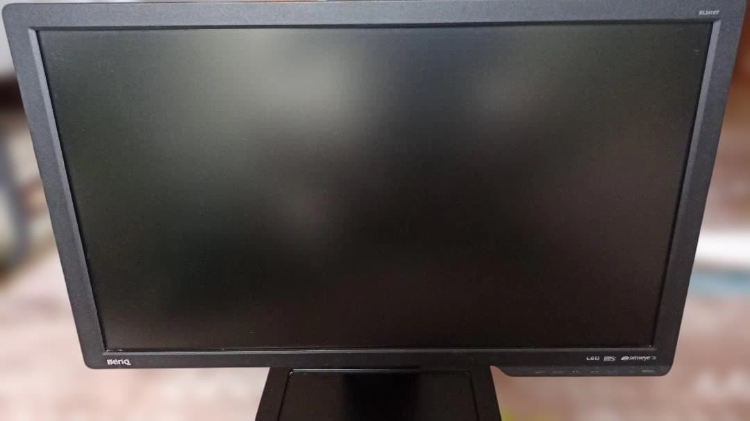 BenQ XL2410T 24 Inch LED Gaming Monitor 1920x1080 120Hz HDMI DVI Tested
