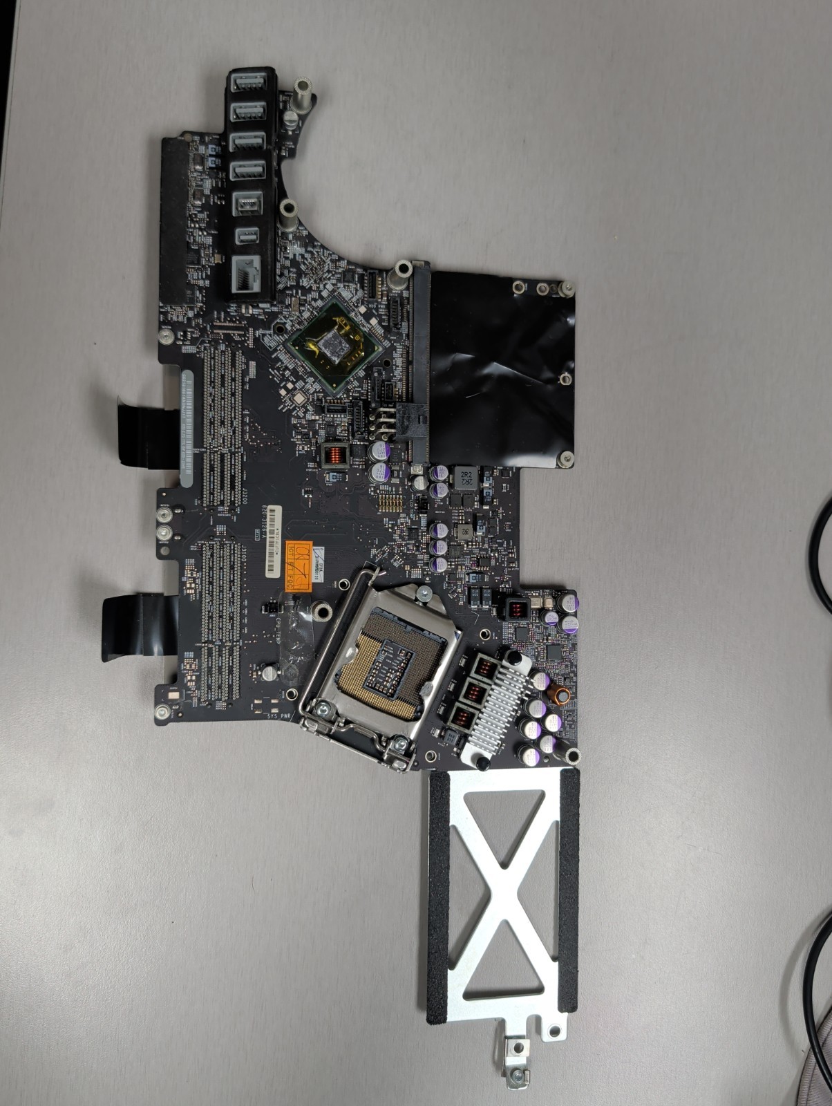 Apple Motherboard 820-3126-A