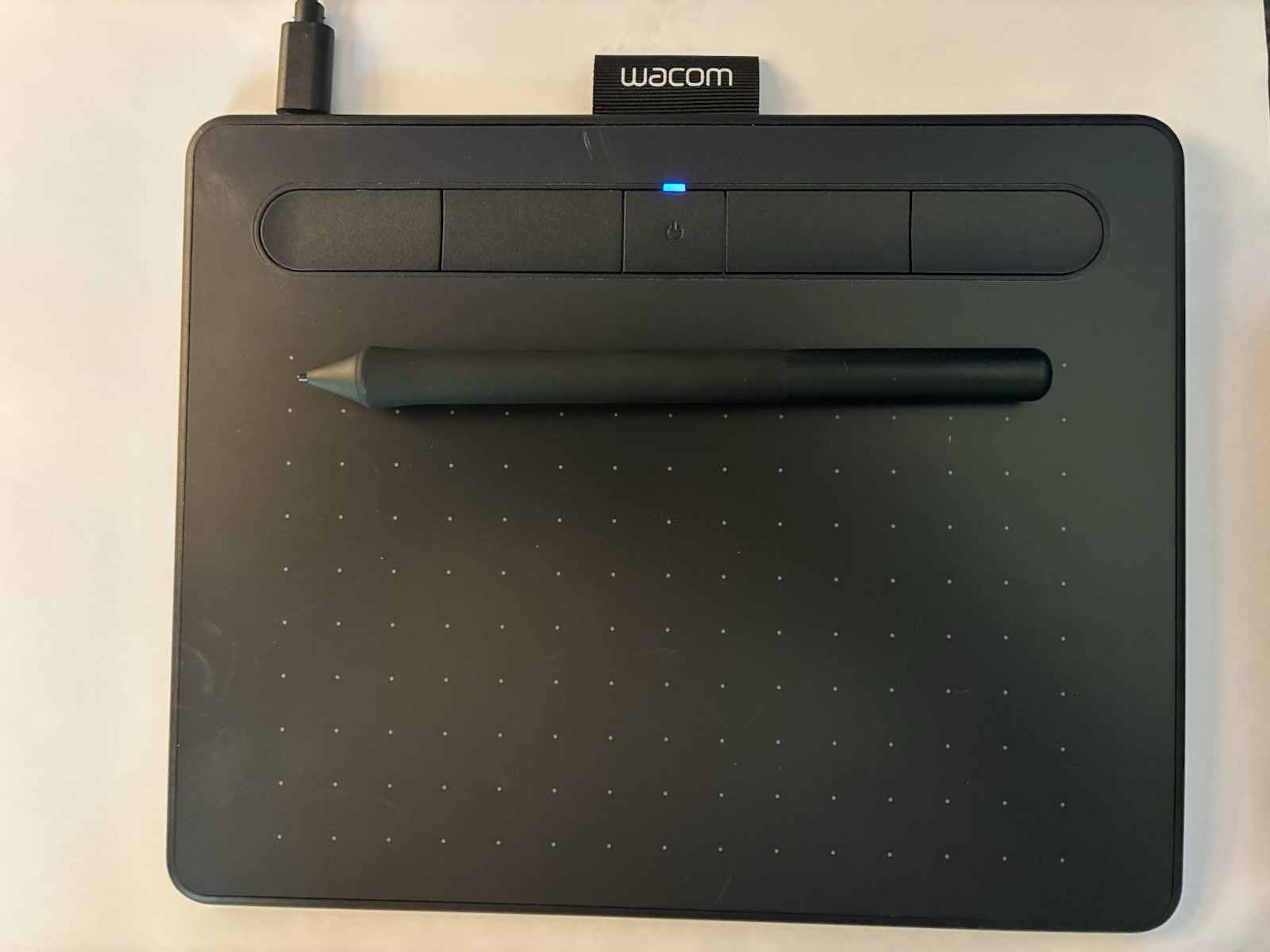 Wacom Intuos CTL-4100WL Bluetooth Drawing Tablet w/ Pen & USB Cable