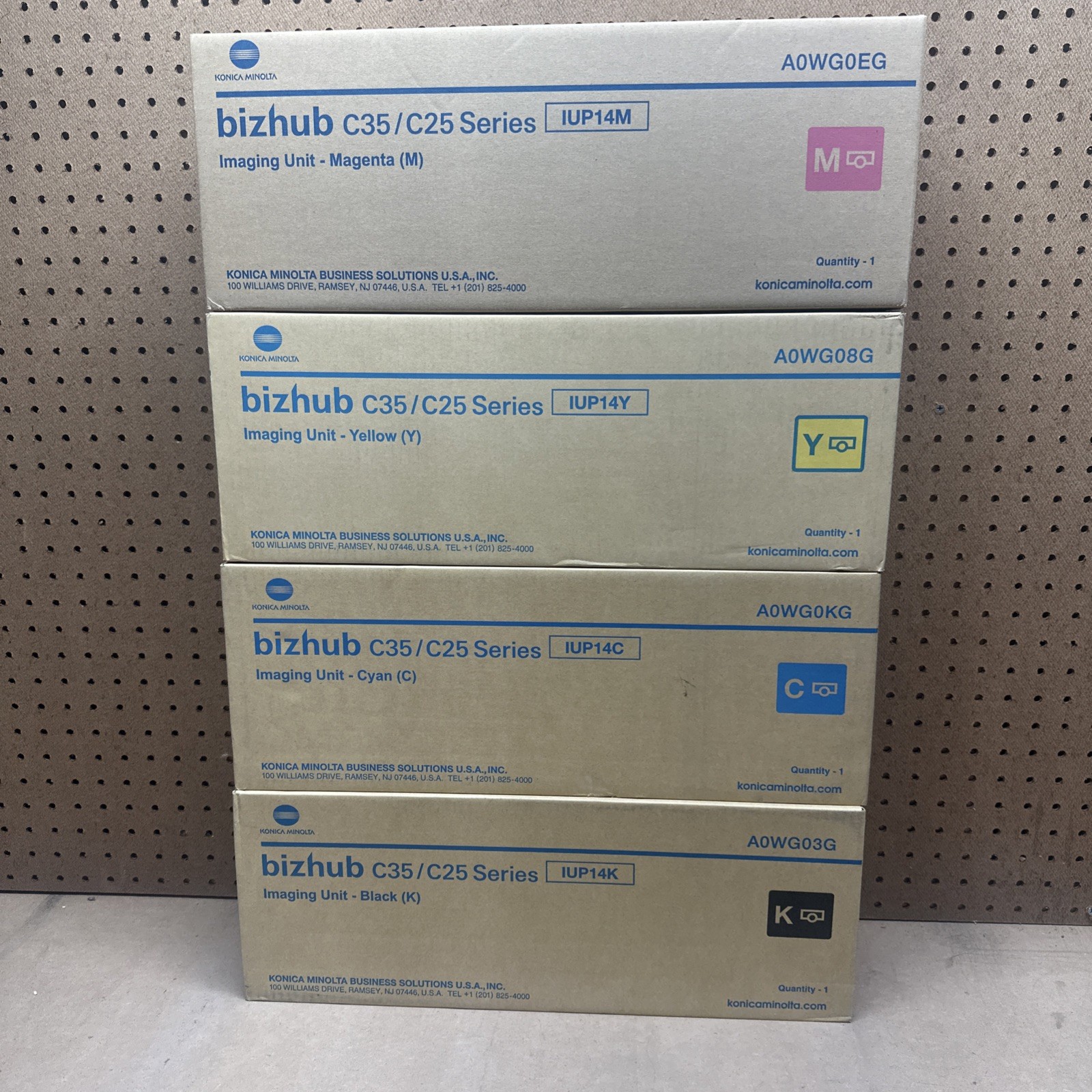 LOT OF 4 GENUINE KONICA MINOLTA IUP14K/IUP14Y/IUP14M/IUP14C (BIZHUB C35)