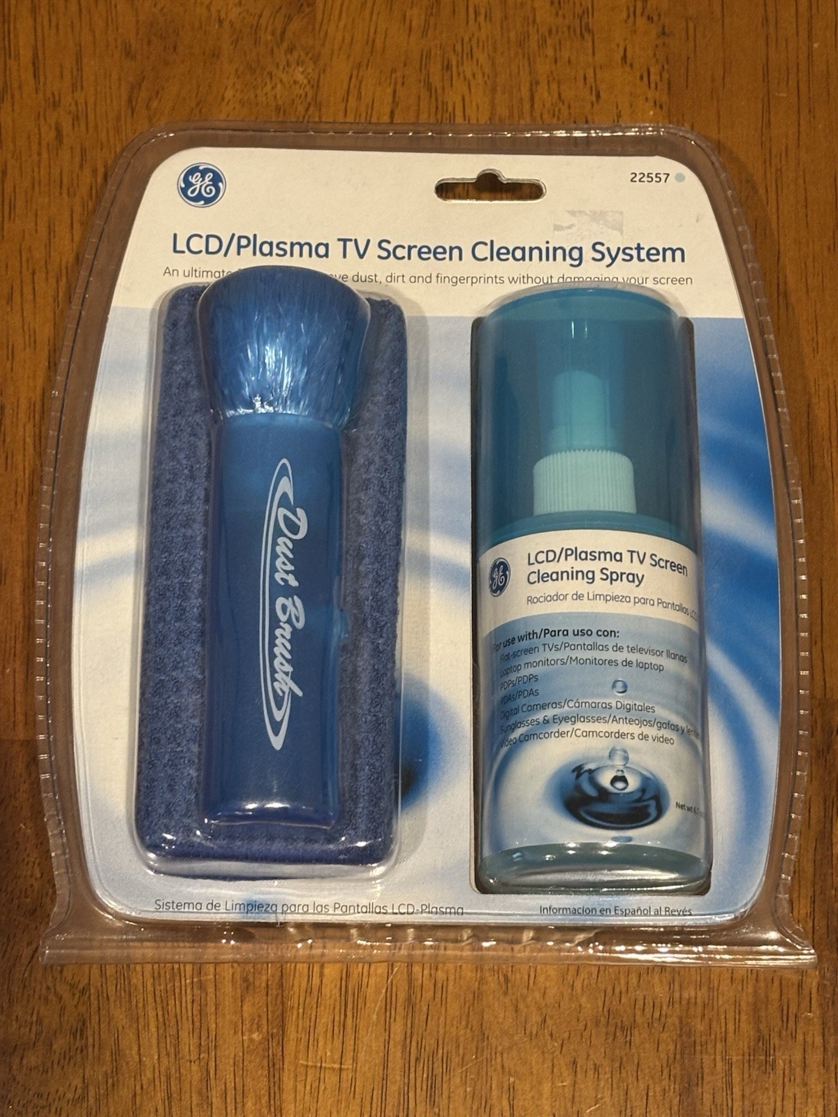 GE LCD/Plasma TV Screen Cleaning System Kit Sealed Anti-Static Dust Brush New