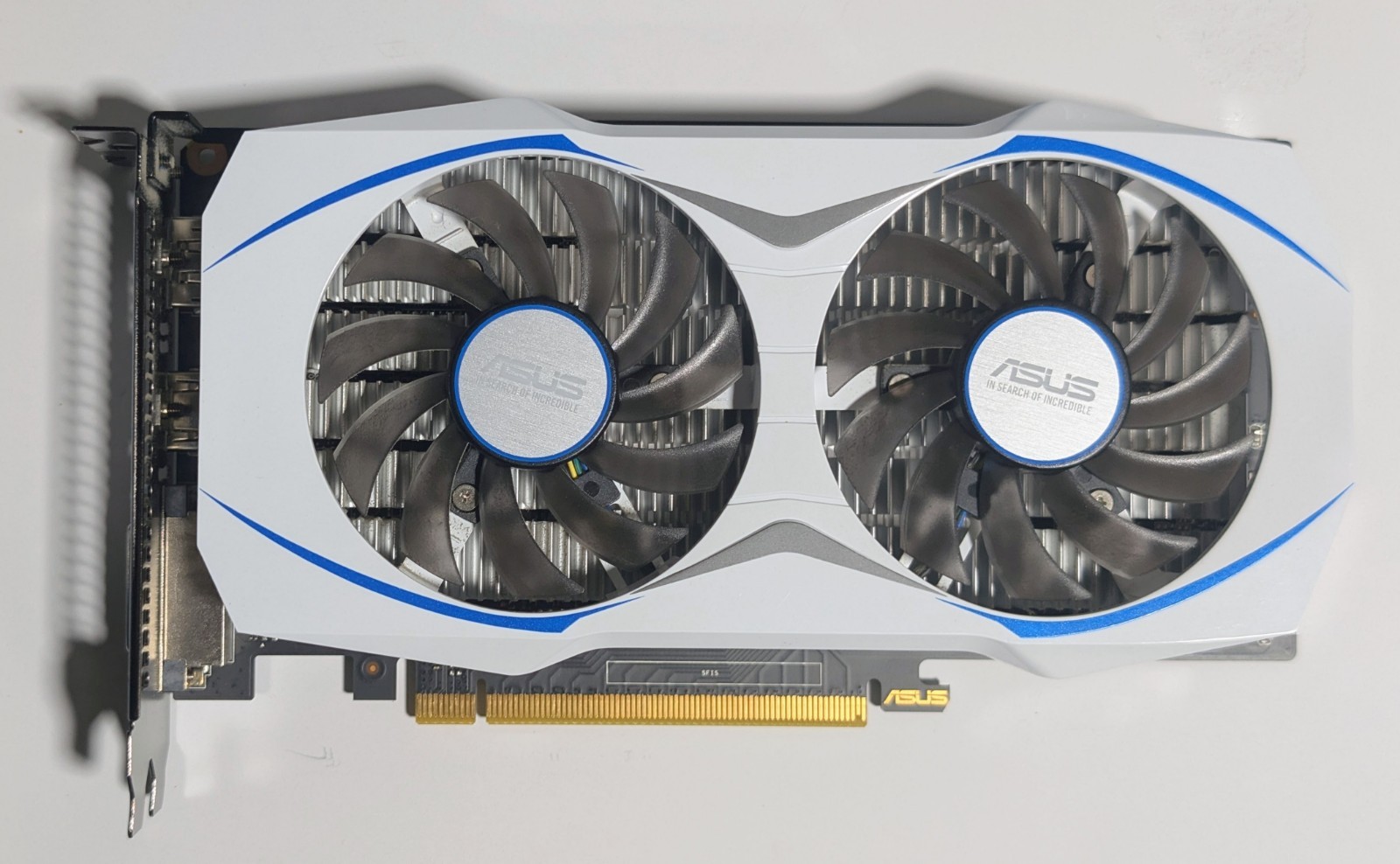 ASUS Dual GeForce GTX 1050 Ti 4GB GDDR5 White Edition GPU - Slot Powered Tested