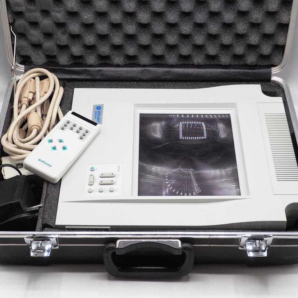 Infocus Systems 5000cx Boxlight Projector Computer Hardcase & accs.