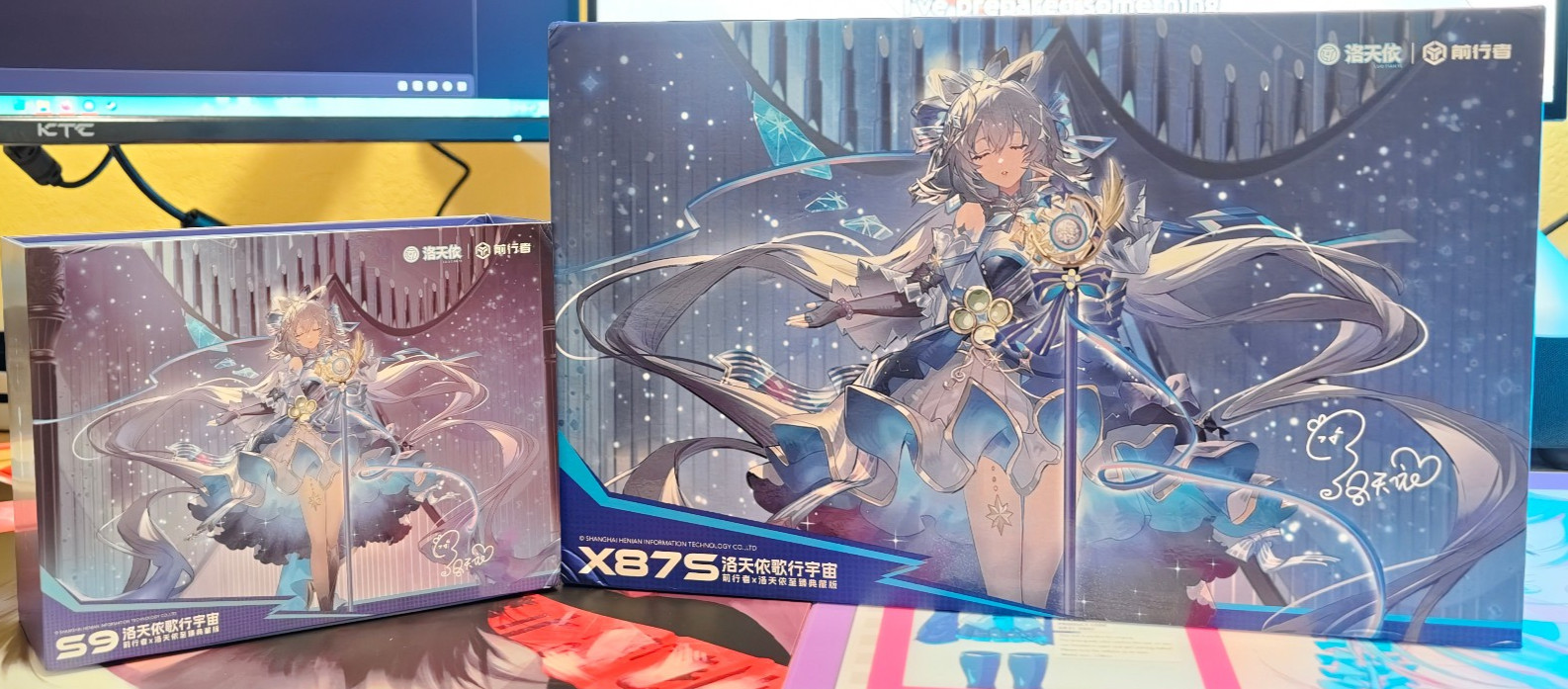 EWEADN Luo Tianyi X87S Keyboard + S9 Gaming Mouse Collector's Editions-Pre-Owned