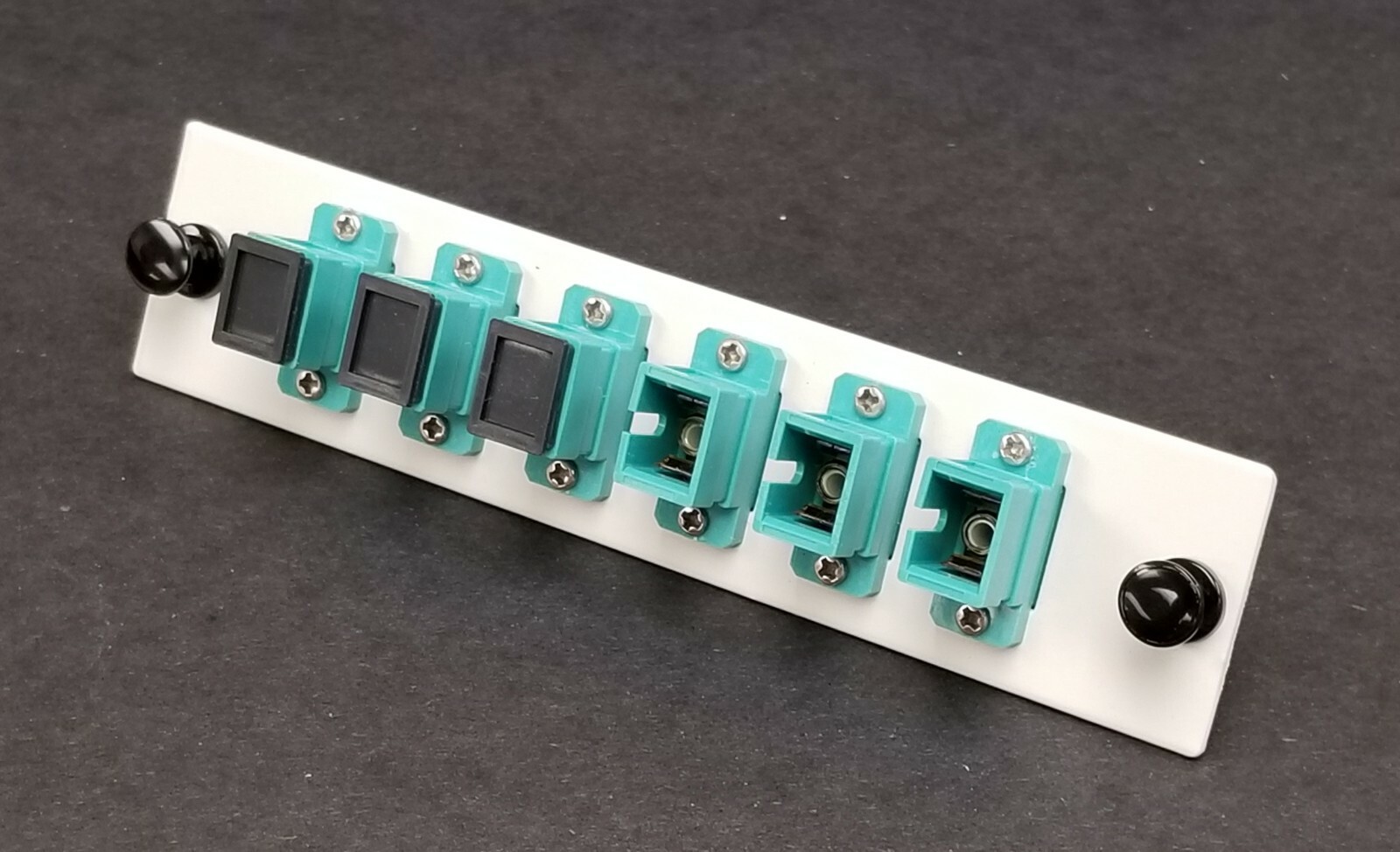 Fiber OpticAL SC OM3/OM4 6 Port Adapter Panel Strip - LGX Fiber Panel